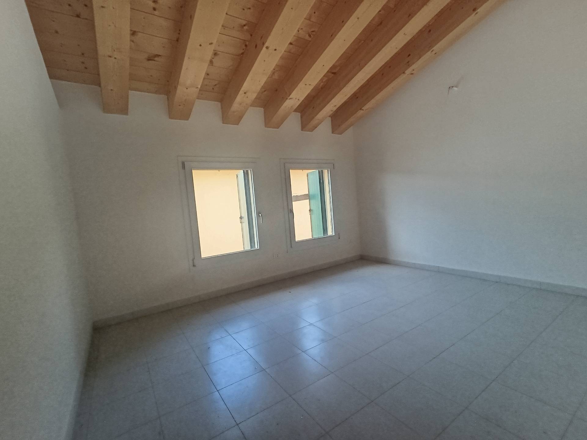 Porzione di Casa in vendita a San Possidonio