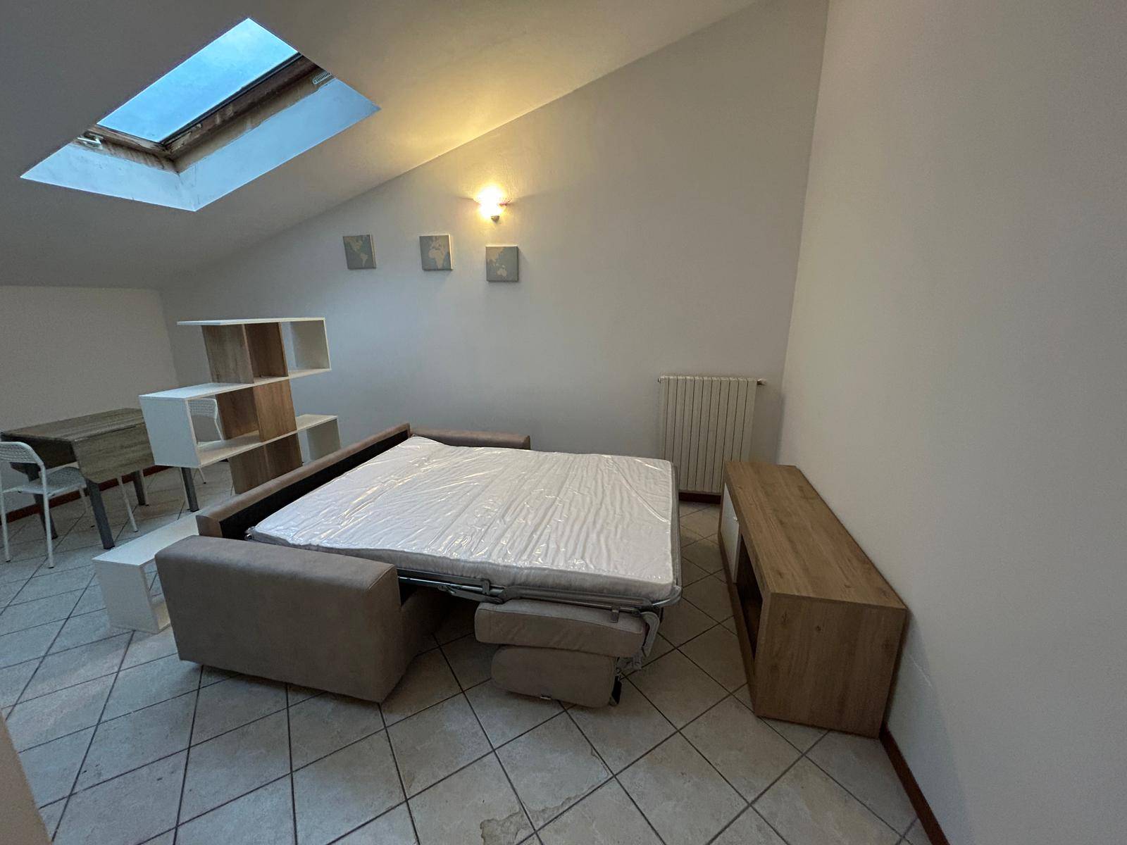 Appartamento al 3 Piano in affitto a Borgo Mantovano