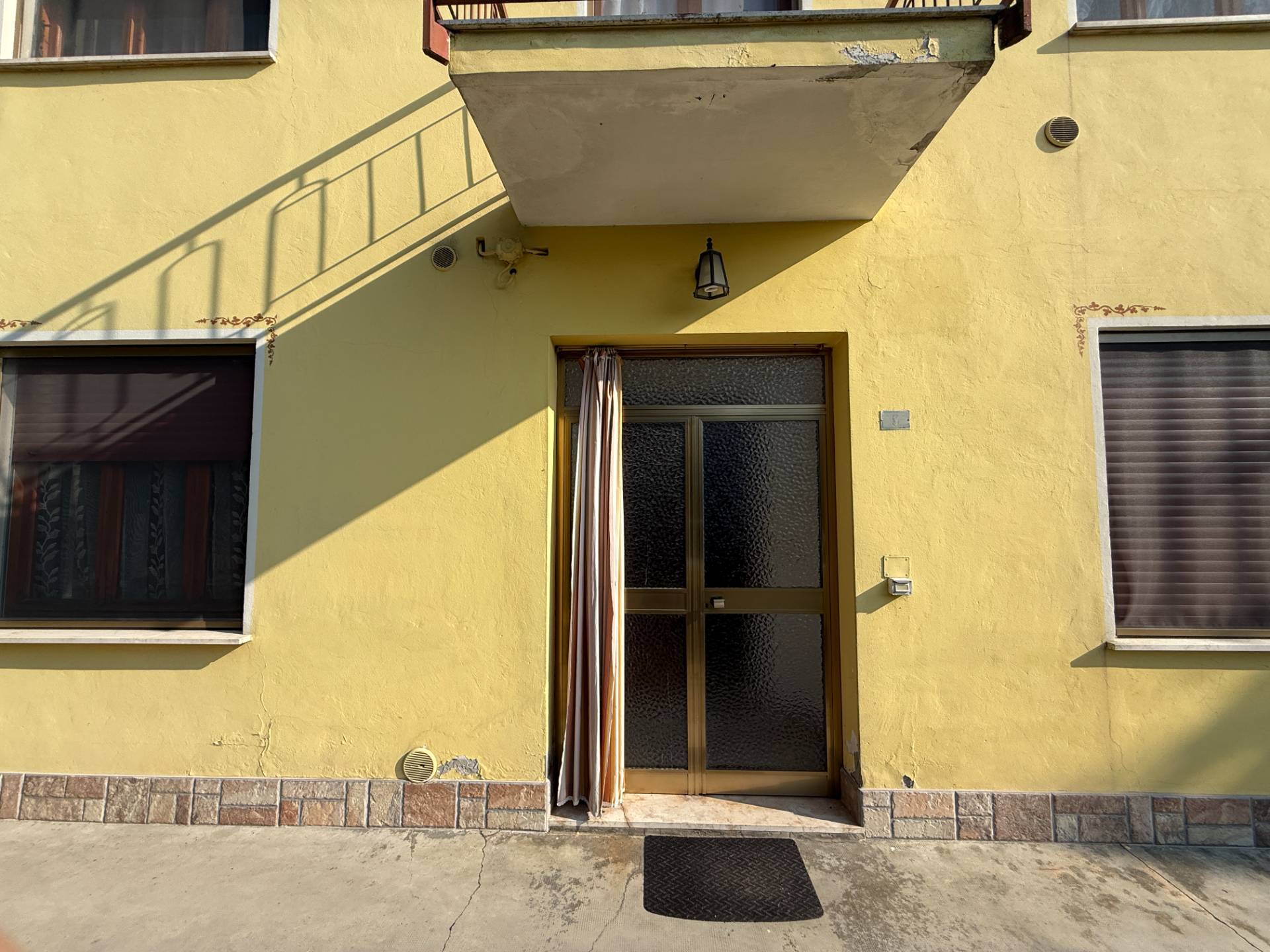 Appartamento con Ingresso Indipendente in vendita a Poggio Rusco