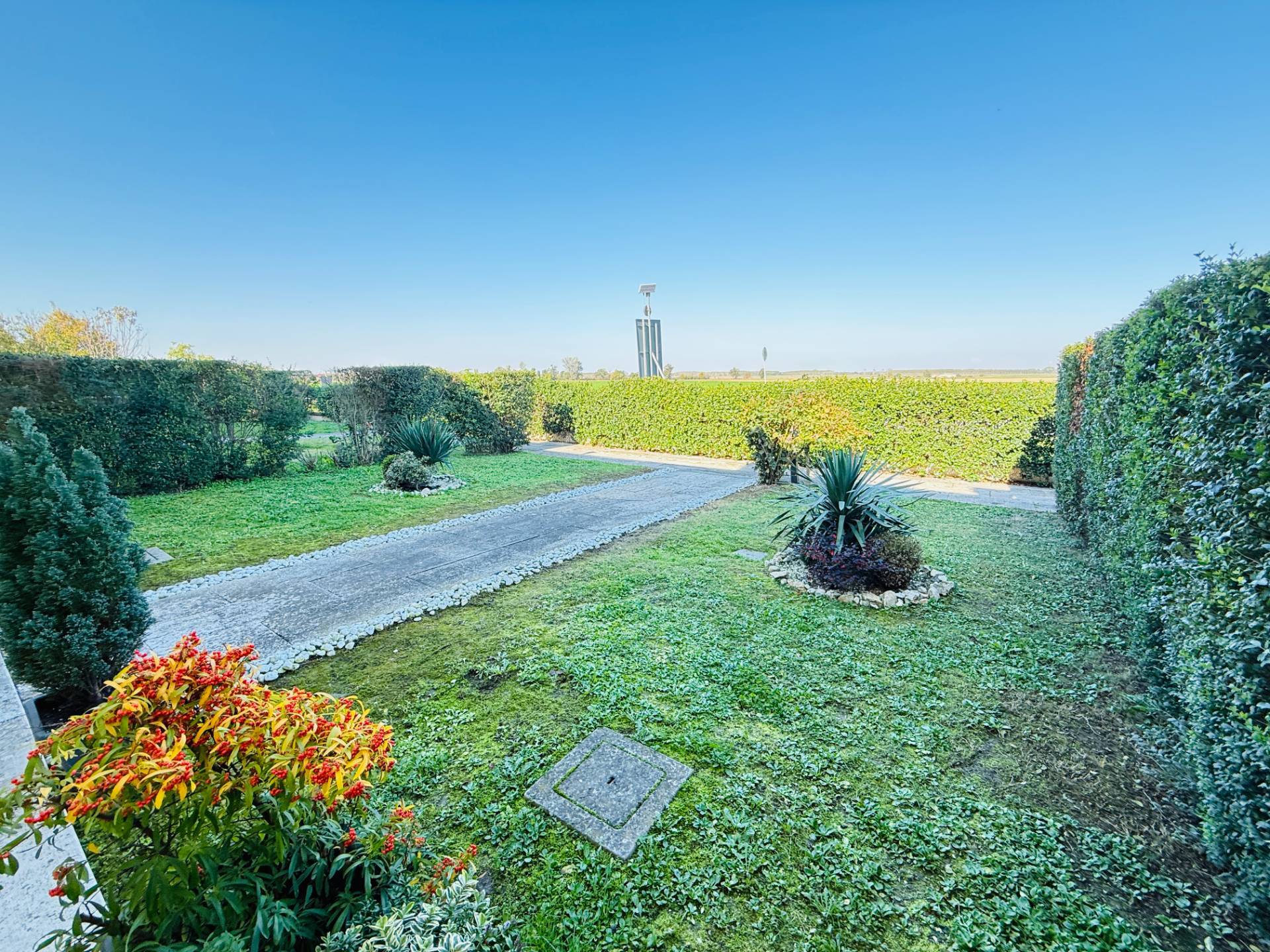 Porzione di Casa con Giardino in vendita a Borgo Mantovano