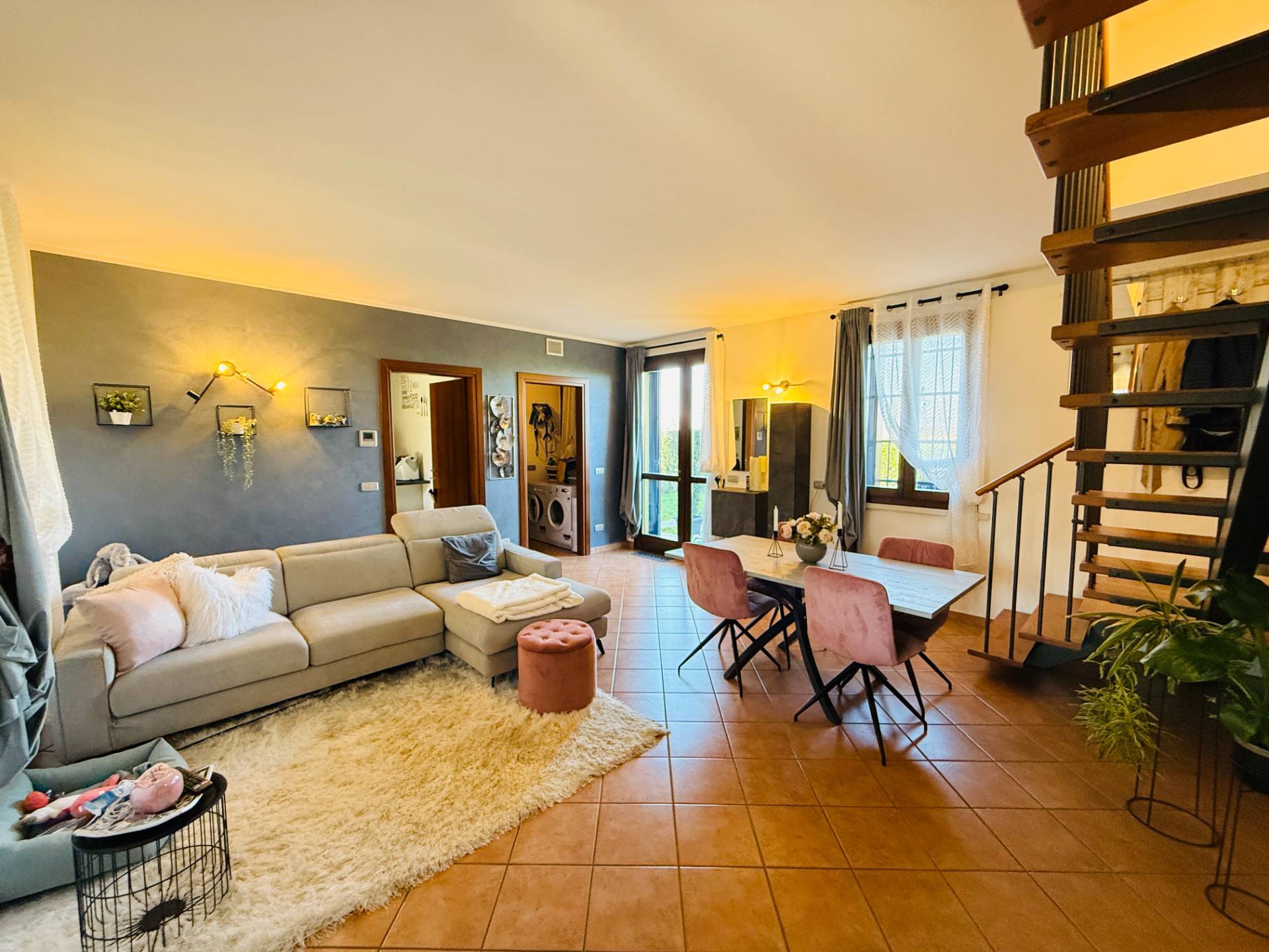 Porzione di Casa con Giardino in vendita a Borgo Mantovano