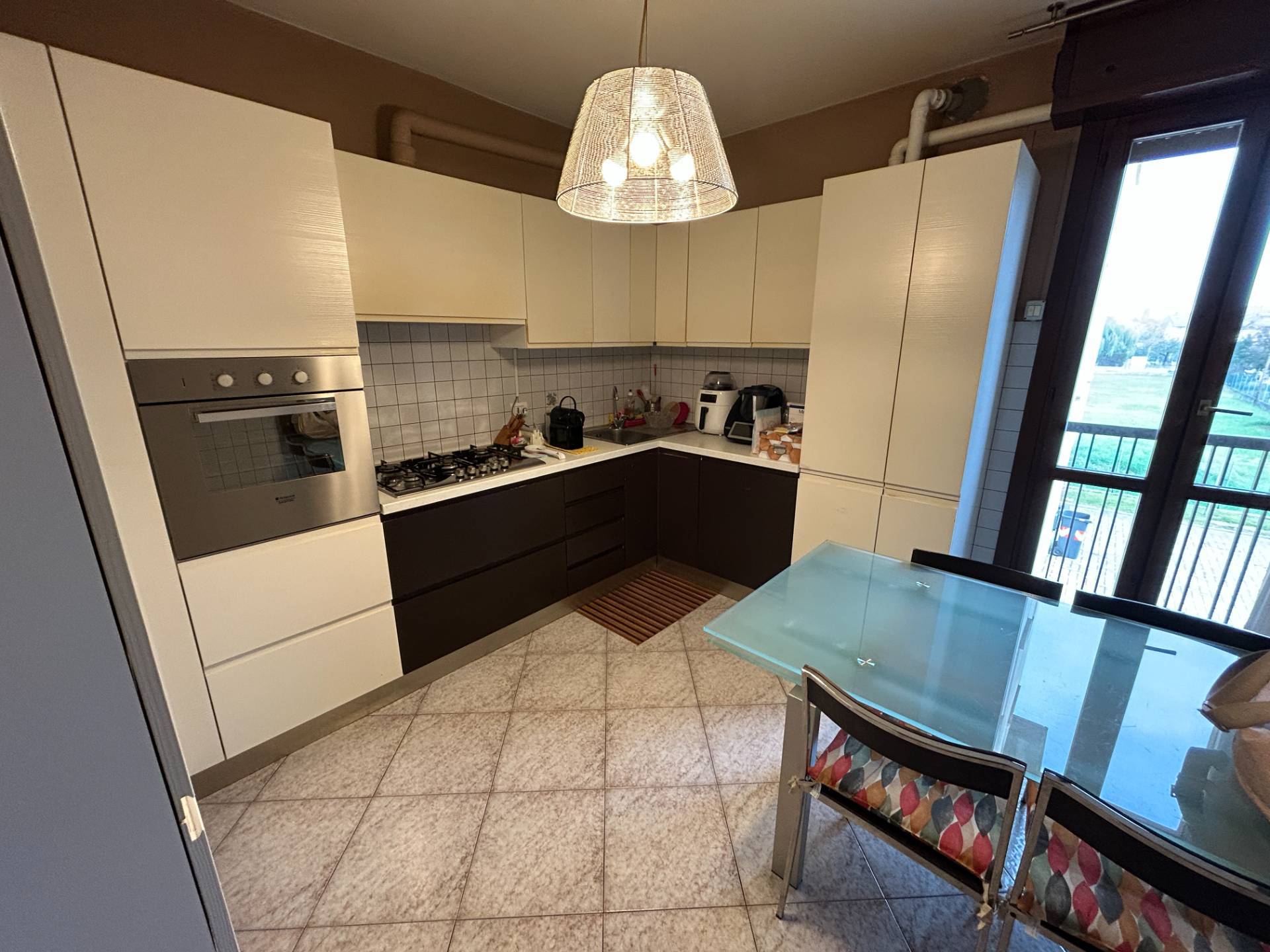 Appartamento al 1 Piano in vendita a Mirandola