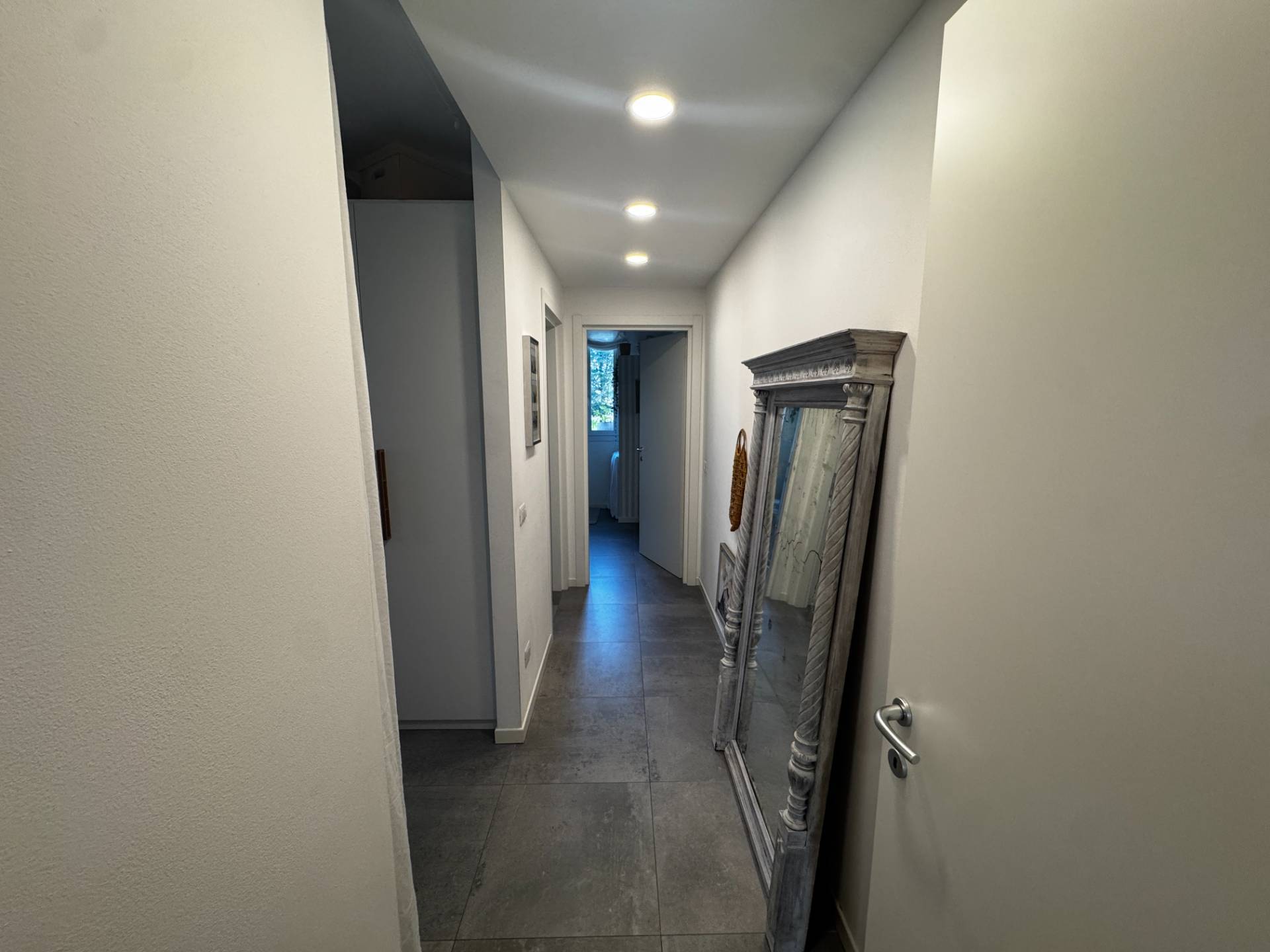 Appartamento con Ingresso Indipendente in vendita a Mirandola