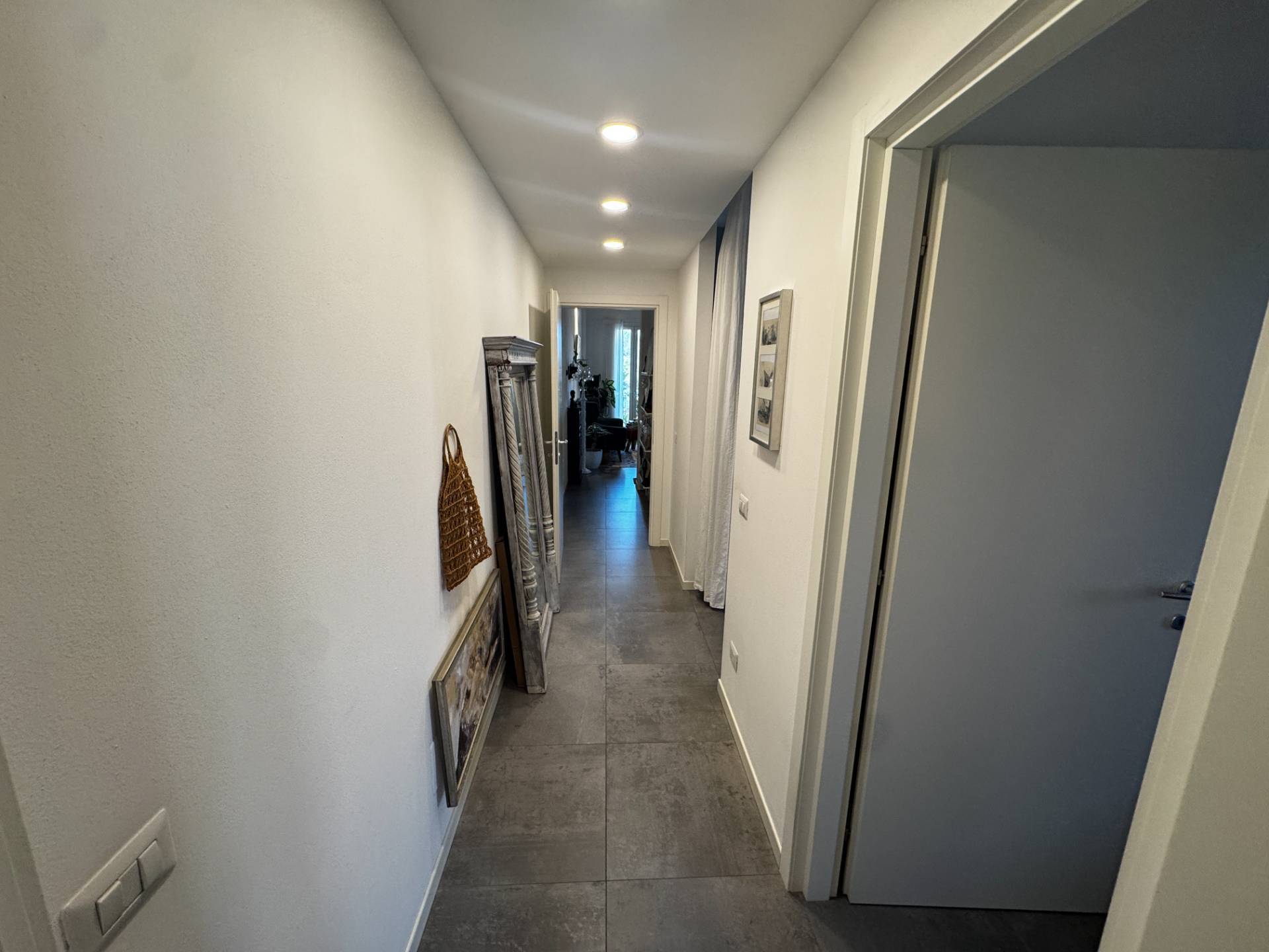 Appartamento con Ingresso Indipendente in vendita a Mirandola