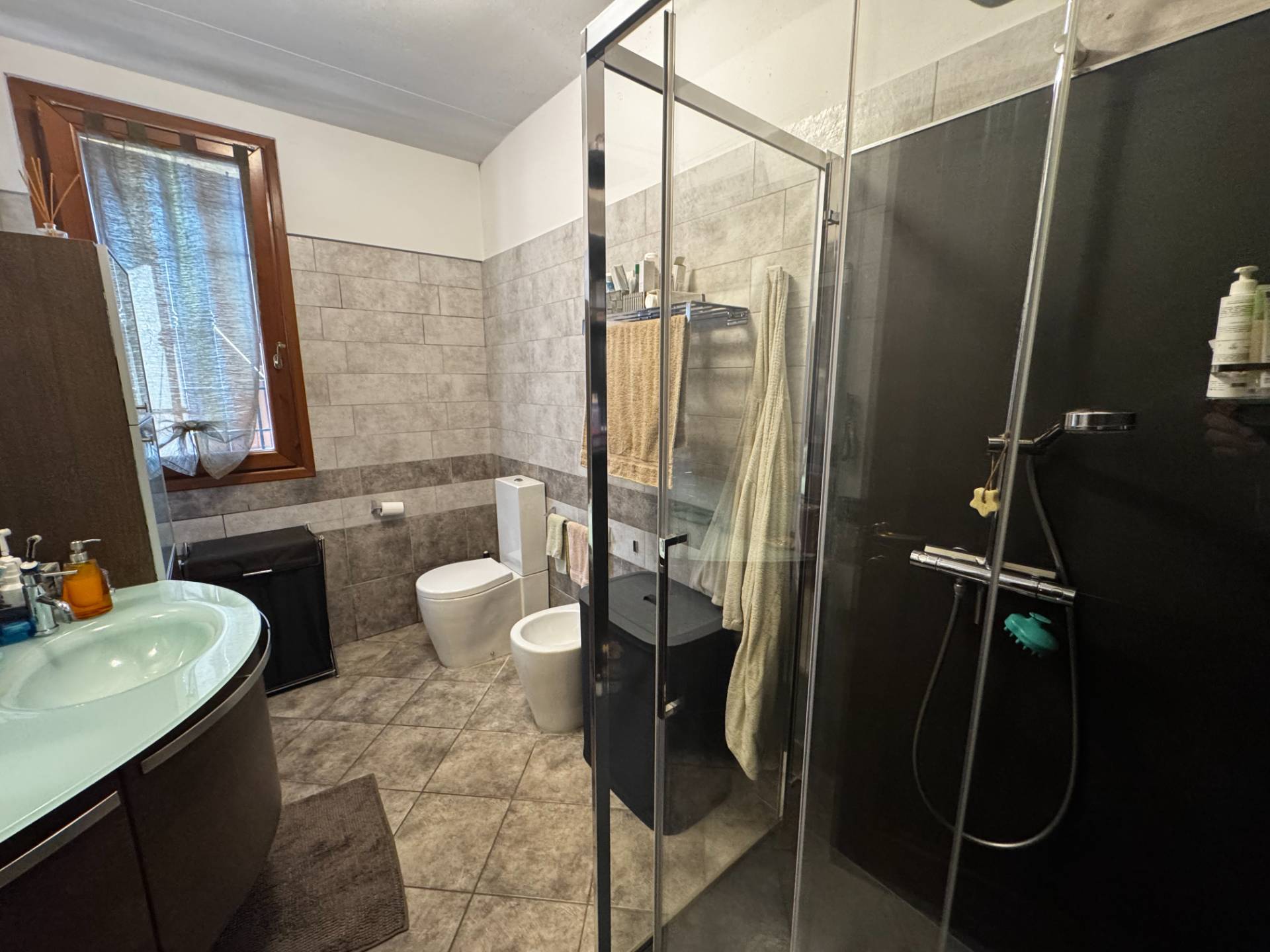 Appartamento con Ingresso Indipendente e Giardino Privato in vendita a San Felice sul Panaro, San Bi