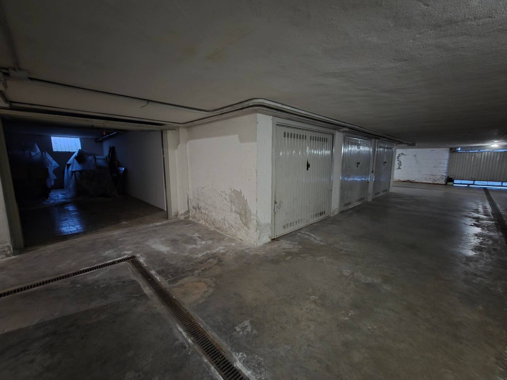 Box o garage in vendita a Mirandola