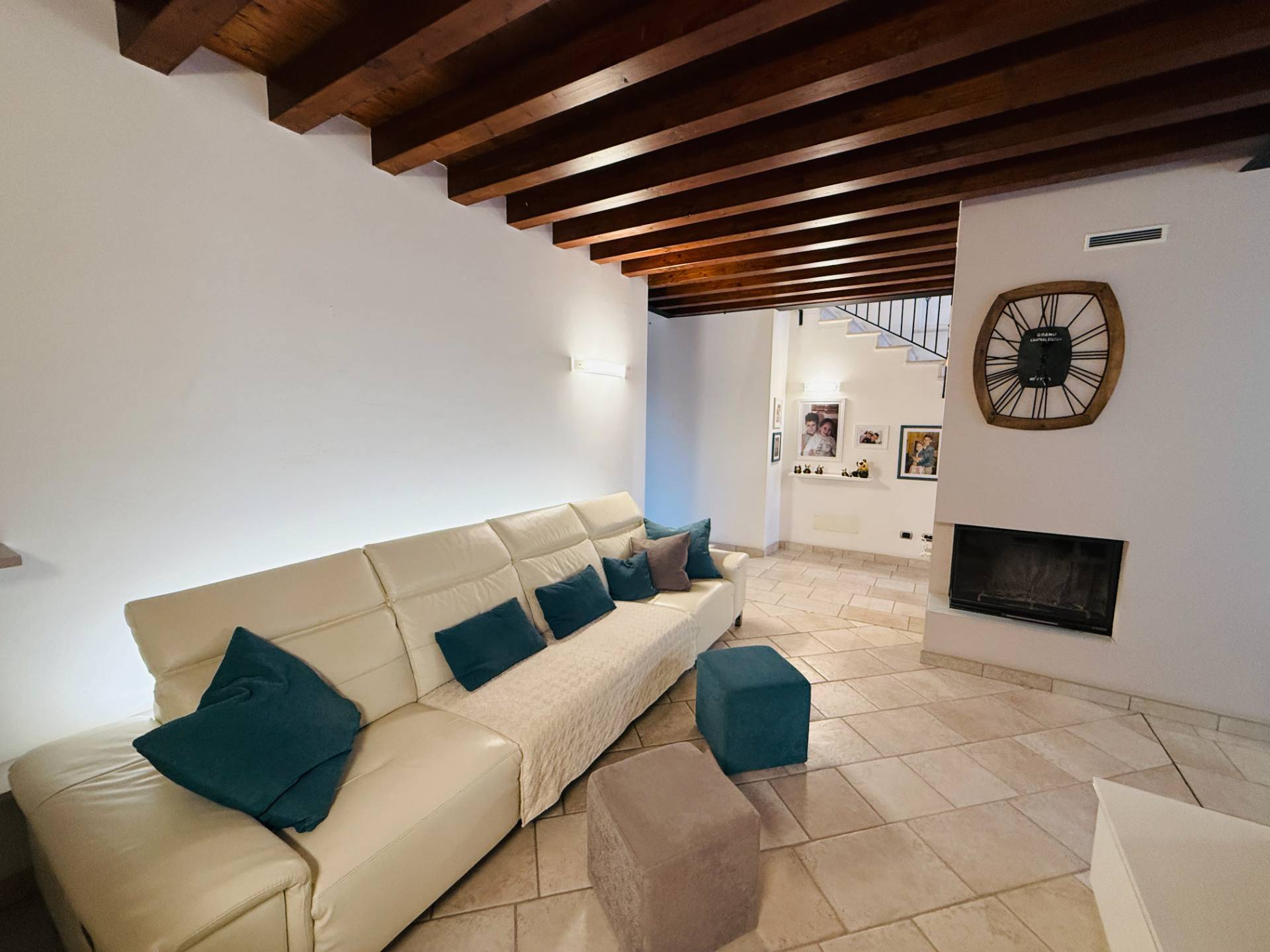 Villa Singola con Piscina in vendita a Poggio Rusco