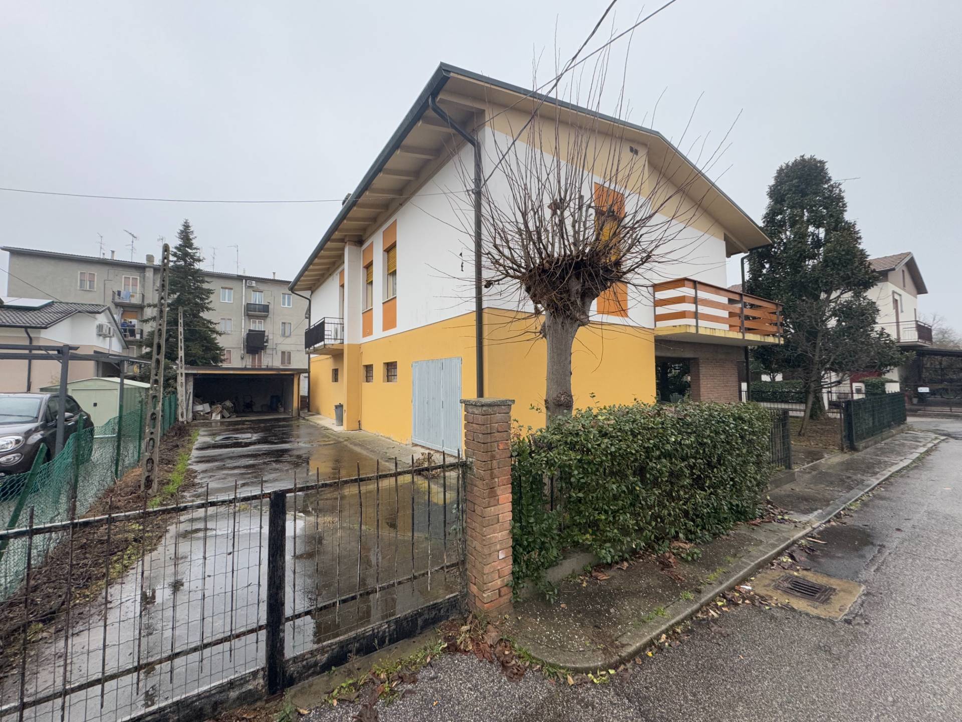 Villa Singola in vendita a Finale Emilia