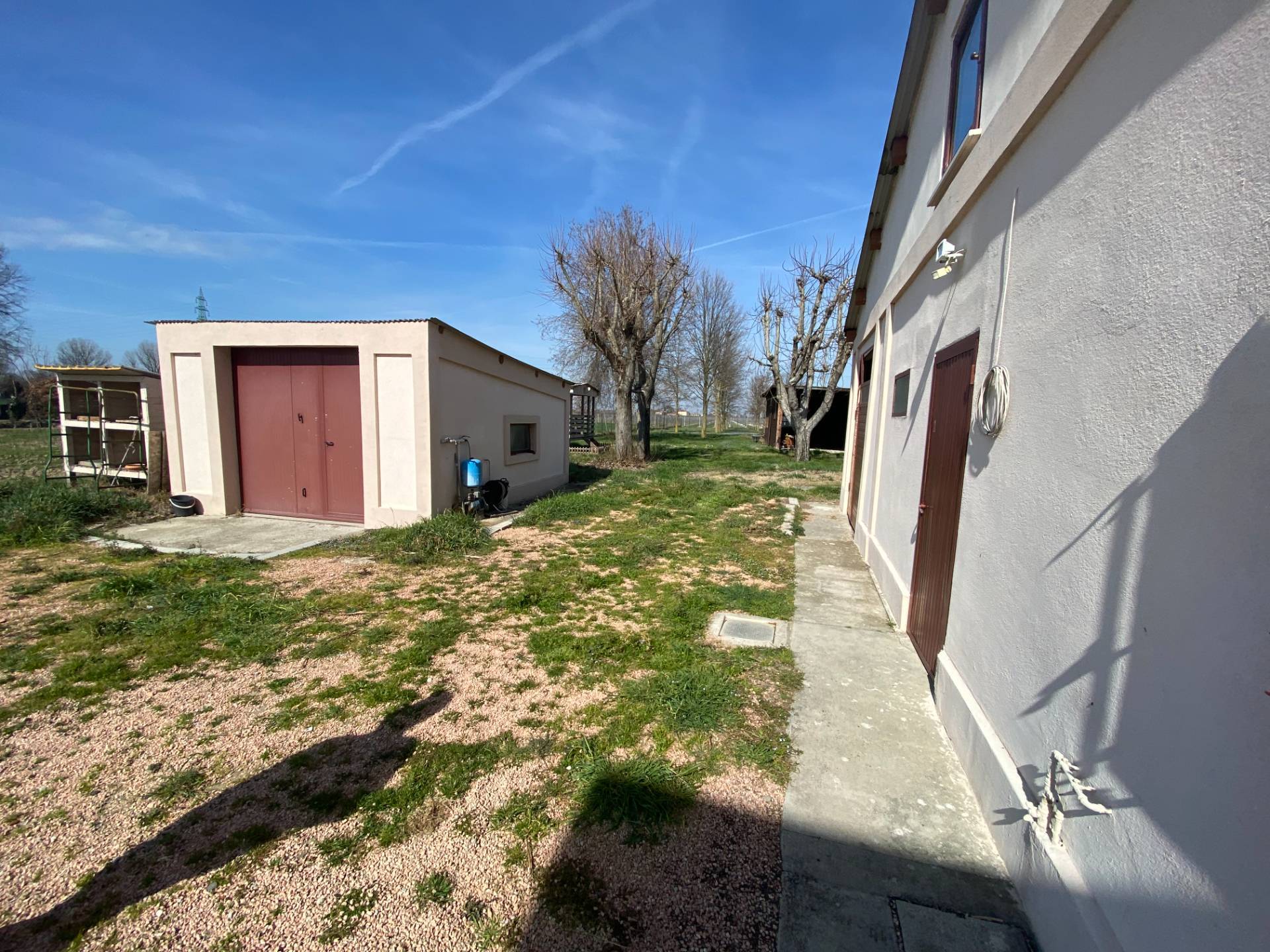 Villa in vendita a Mirandola