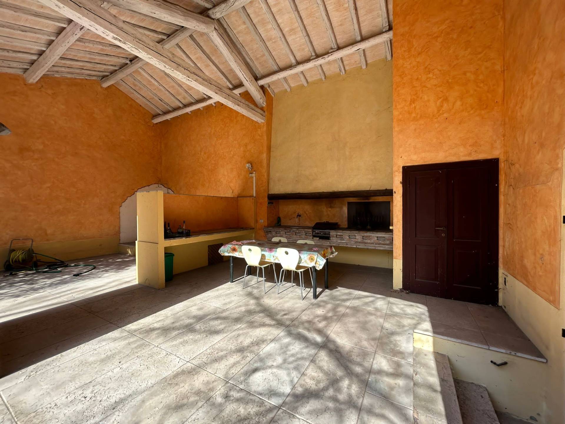 Villa in vendita a Mirandola