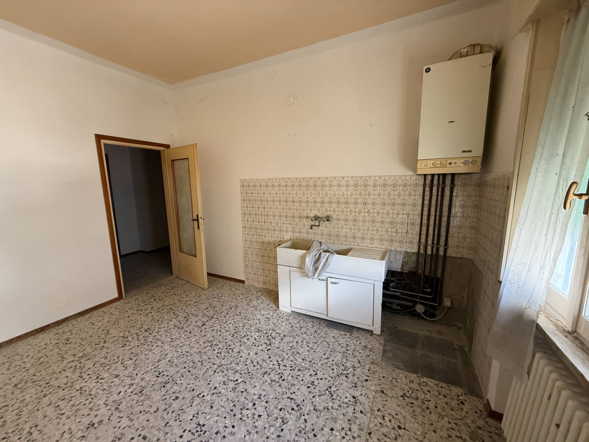 Appartamento al 1� Piano in vendita a Poggio Rusco