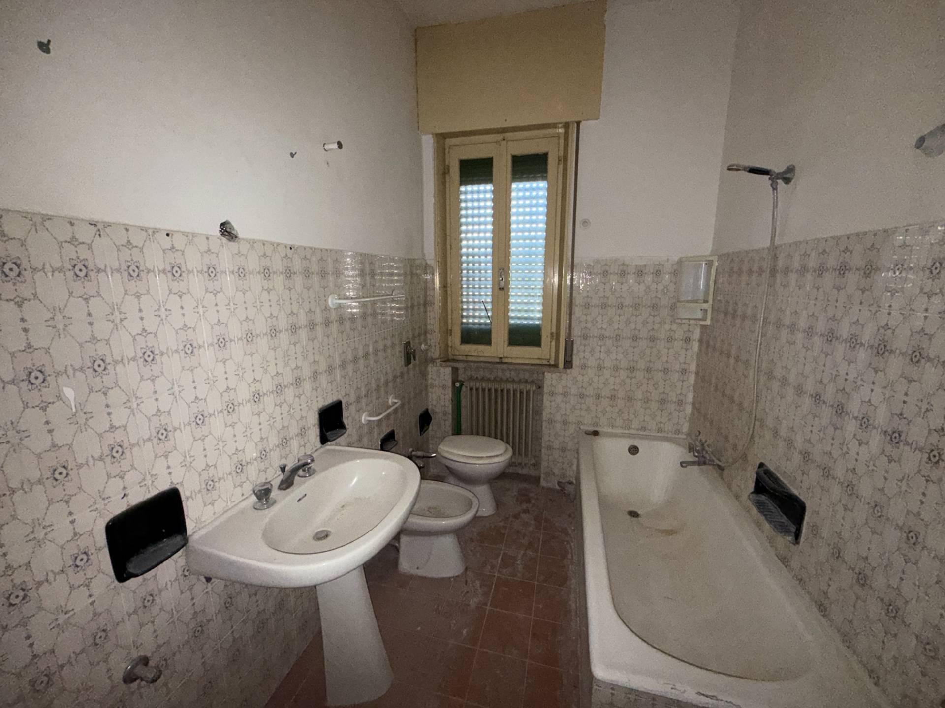 Appartamento al 1� Piano in vendita a Poggio Rusco