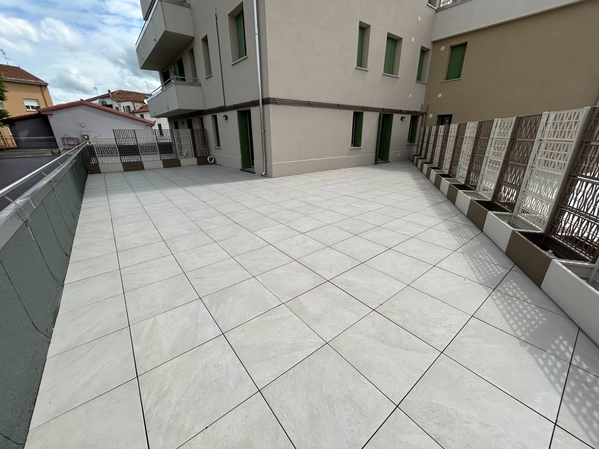 Appartamento al 1� Piano in vendita a Poggio Rusco