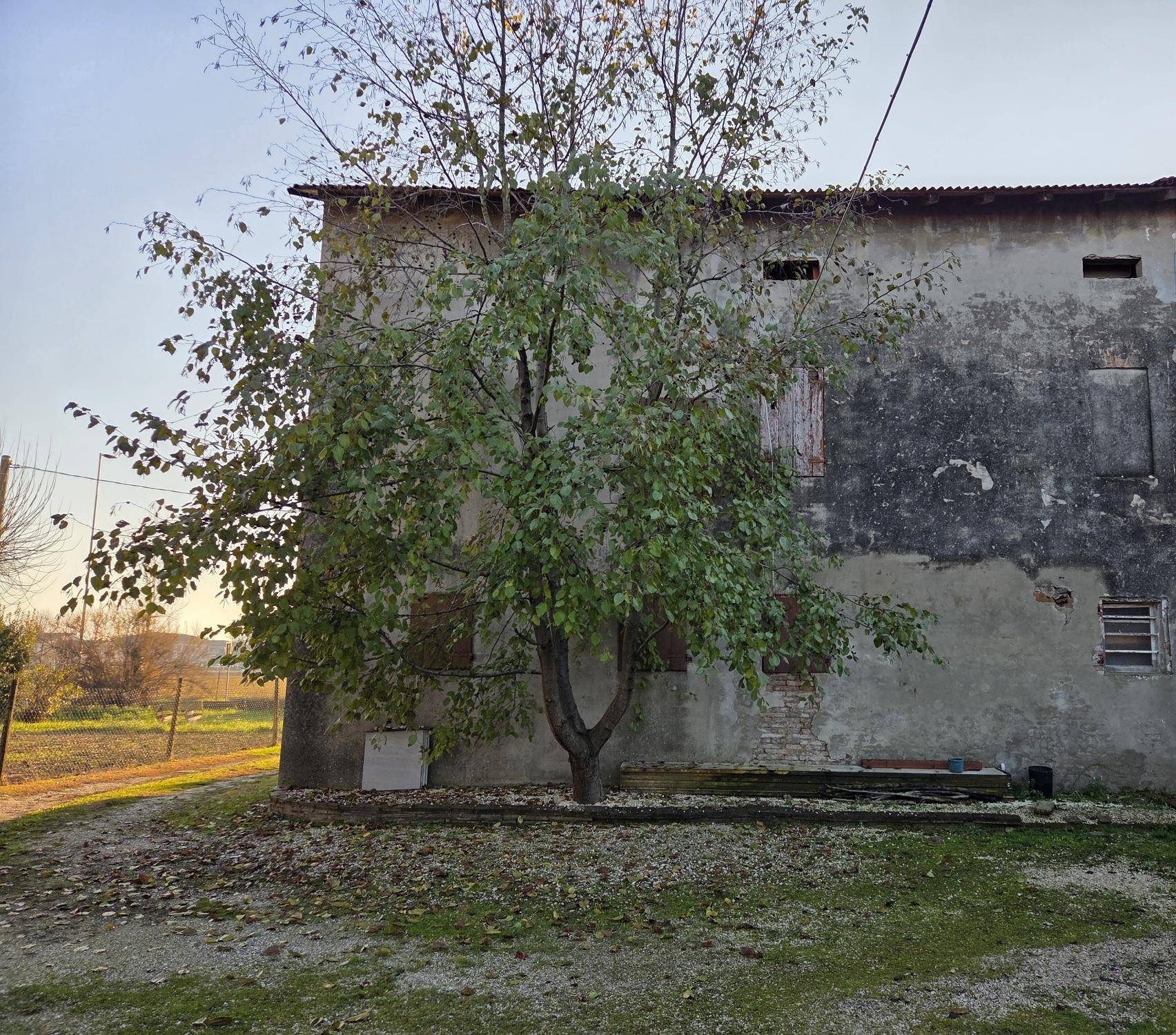 Porzione di Casa in vendita a San Possidonio