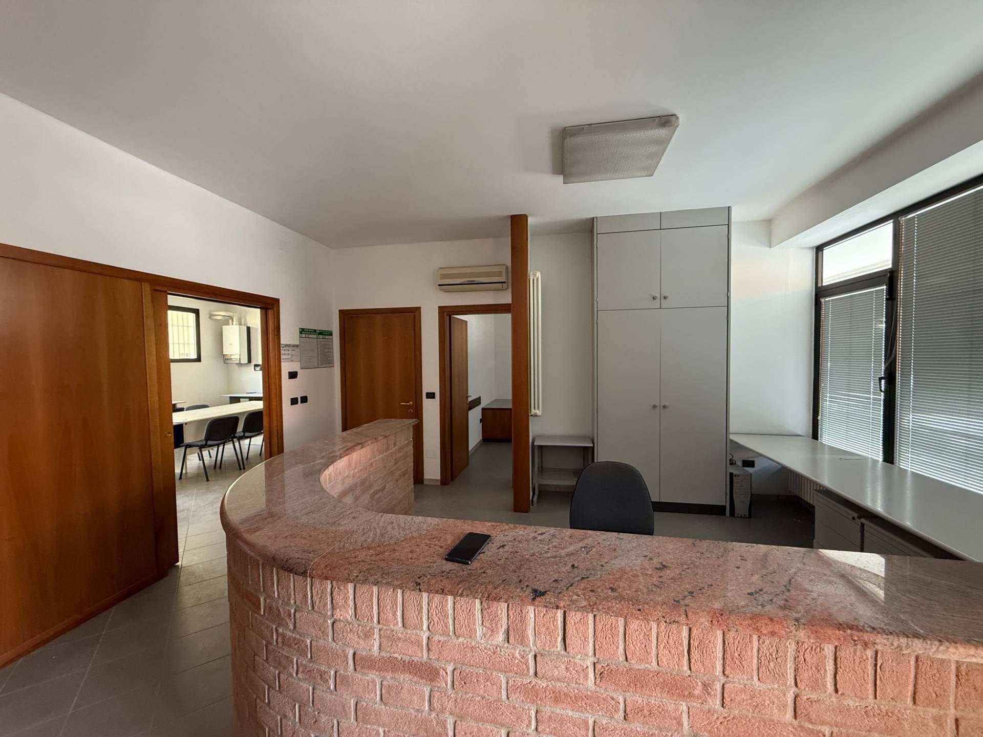 Studio/Ufficio in affitto a Poggio Rusco