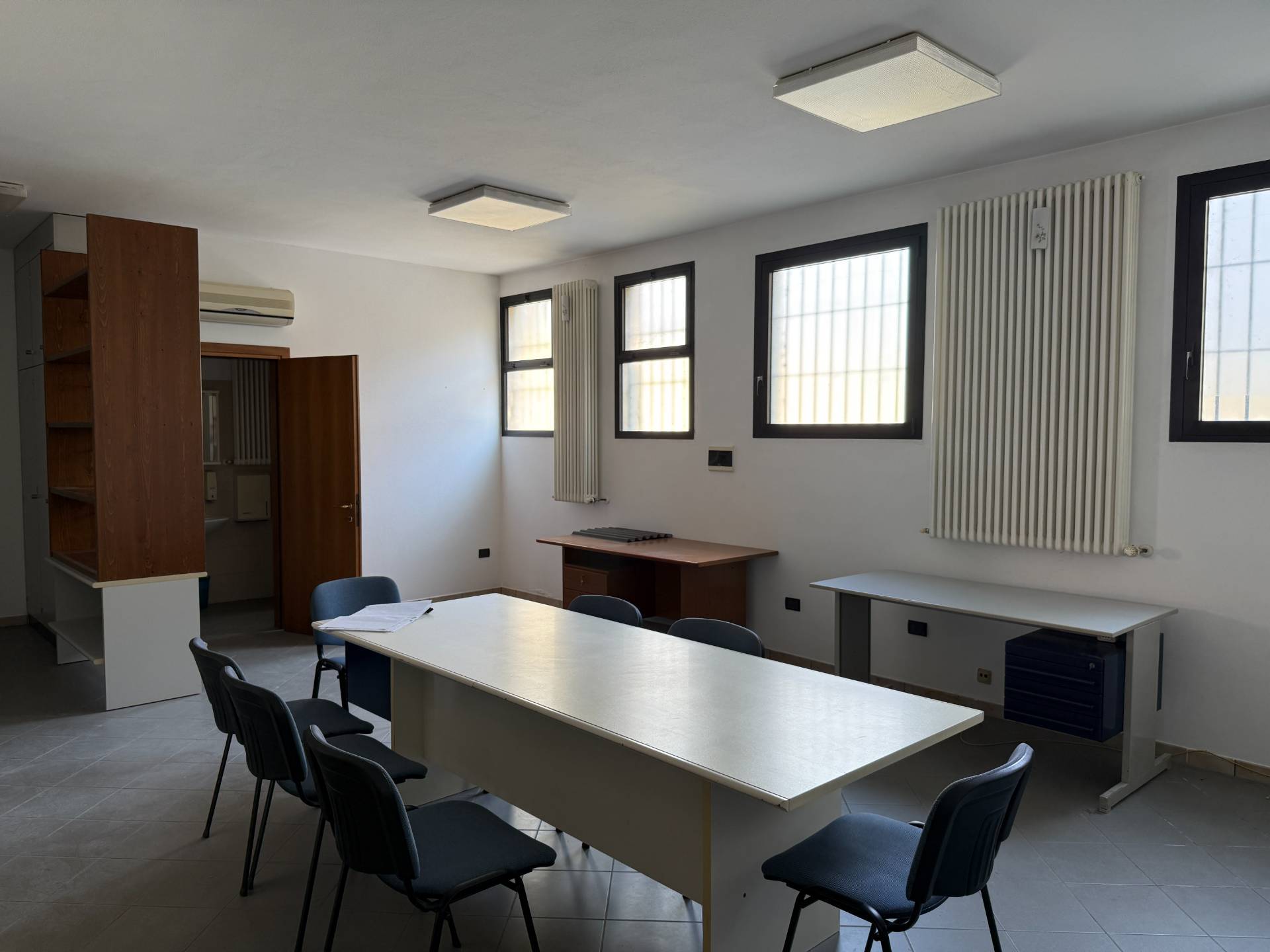 Studio/Ufficio in affitto a Poggio Rusco