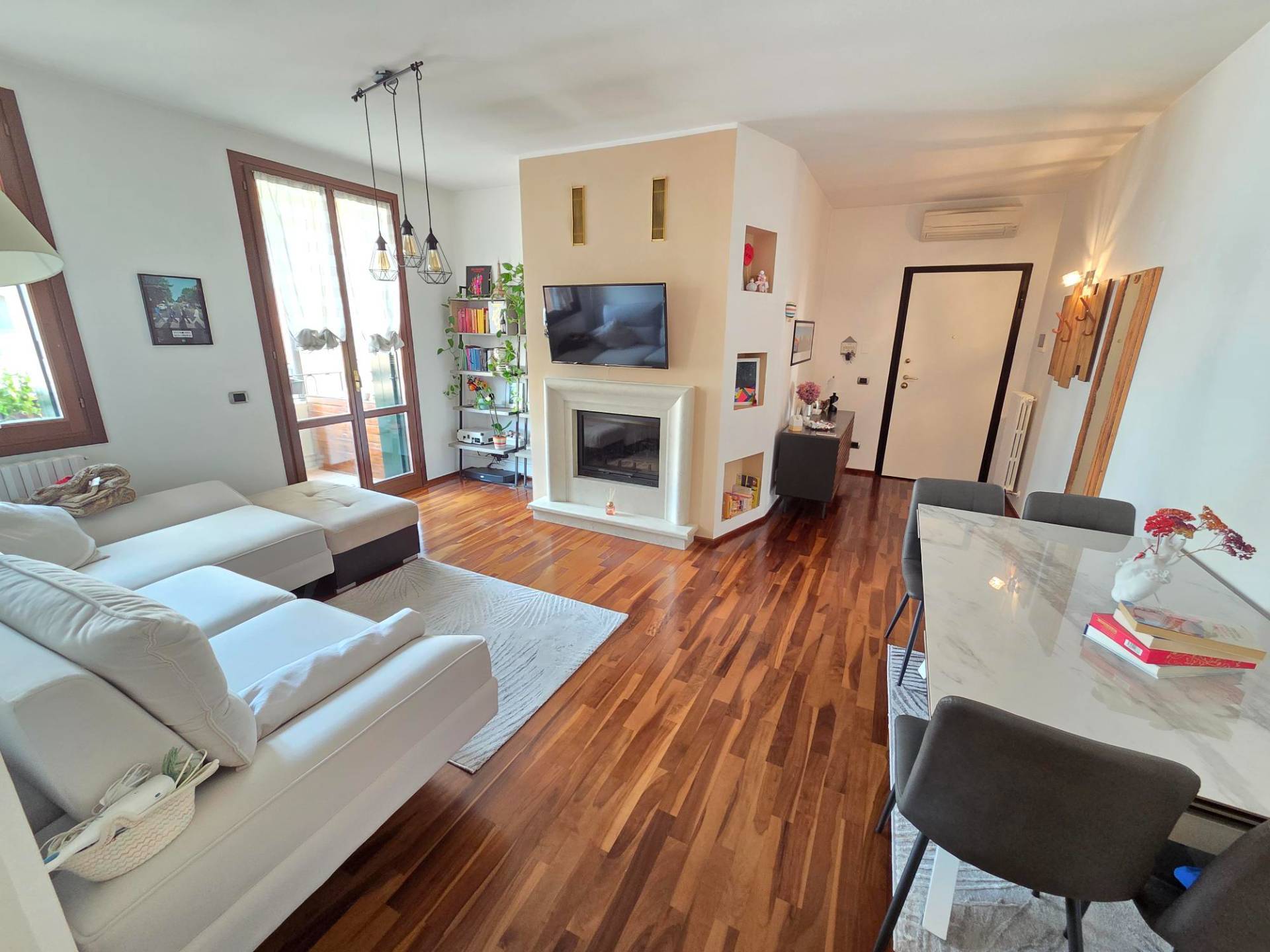 Appartamento al 2� ed ultimo Piano in vendita a Mirandola