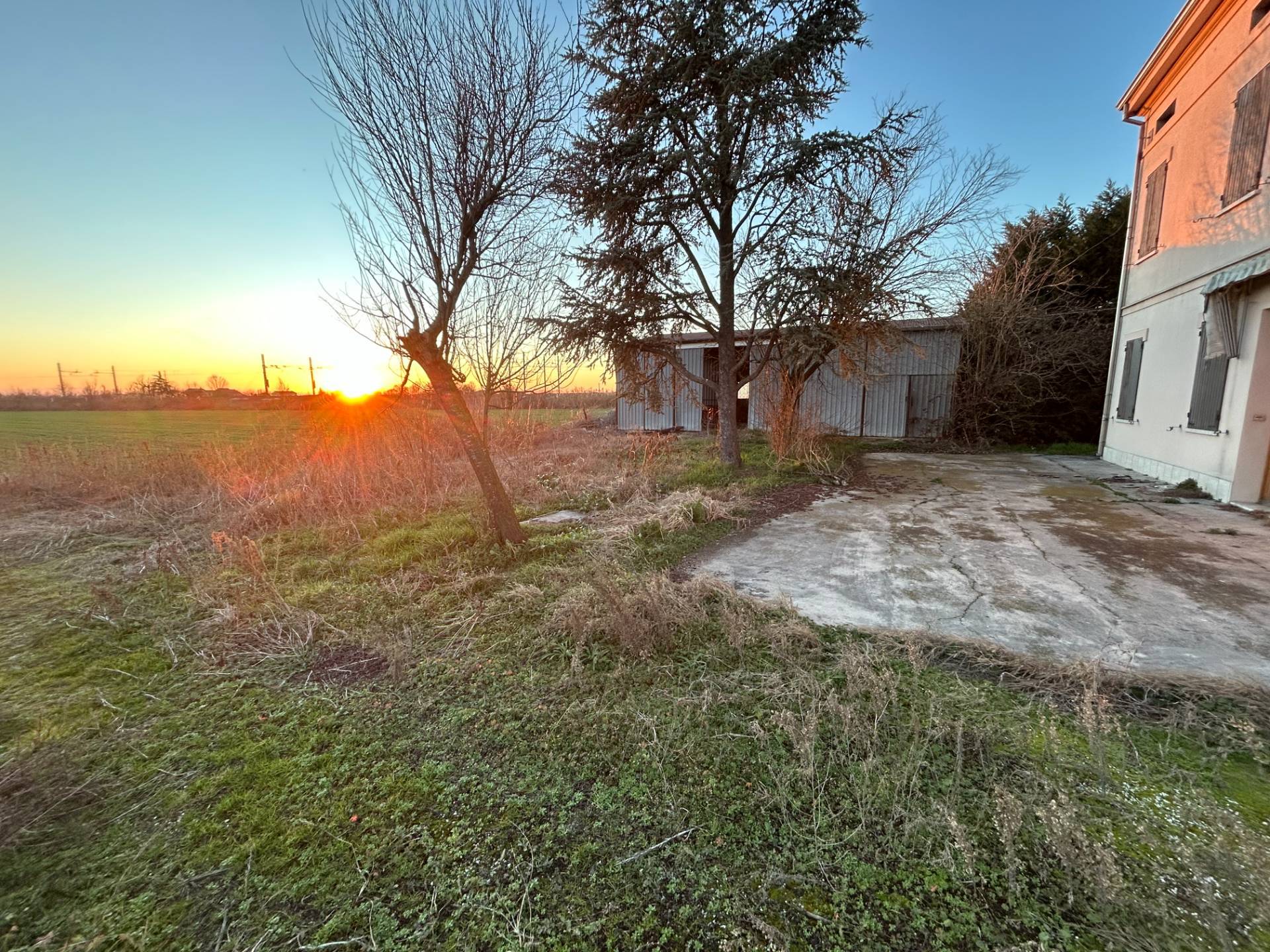 Rustico in vendita a Mirandola, Quarantoli