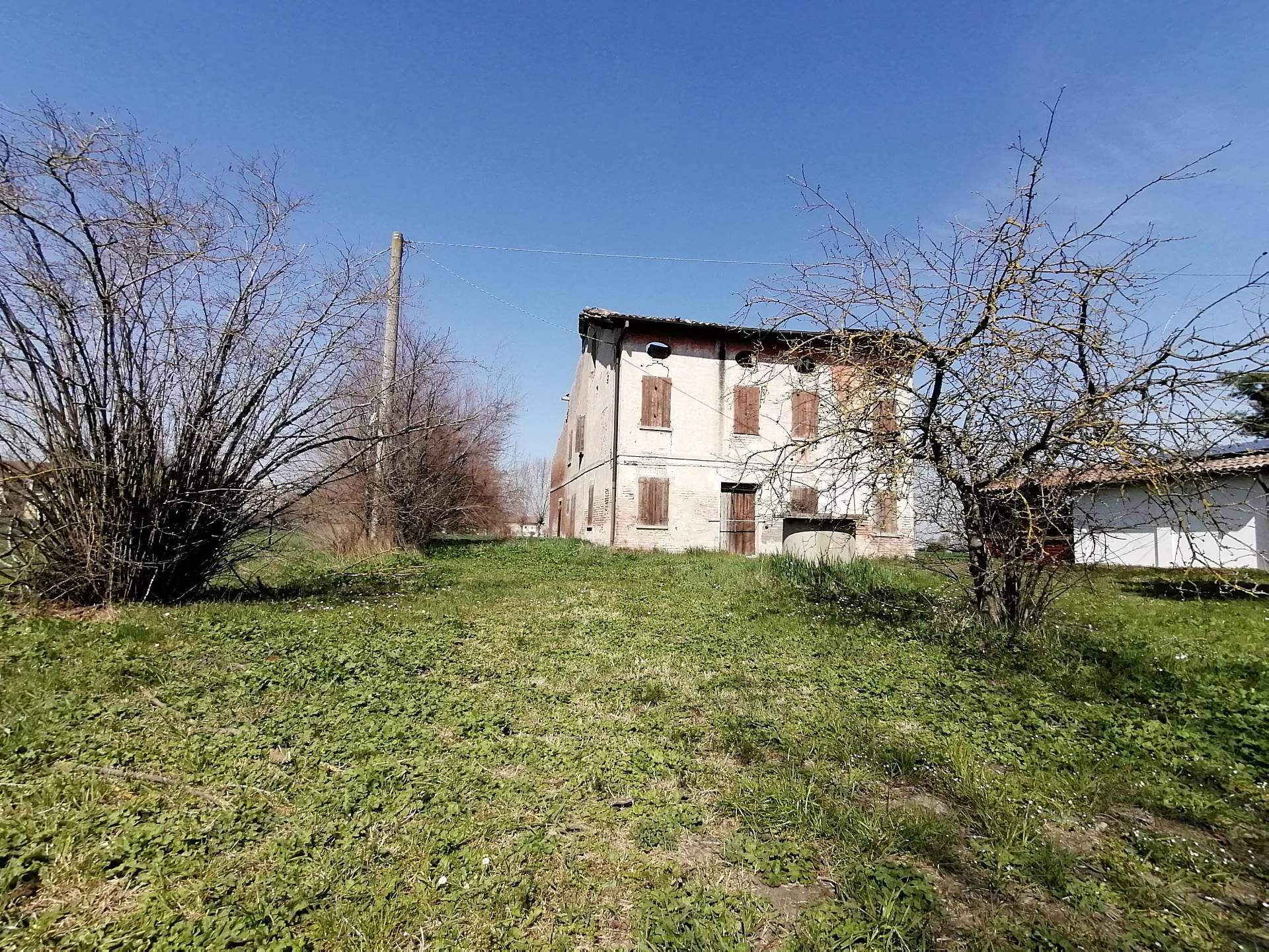 Terreno Edificabile in vendita a Mirandola
