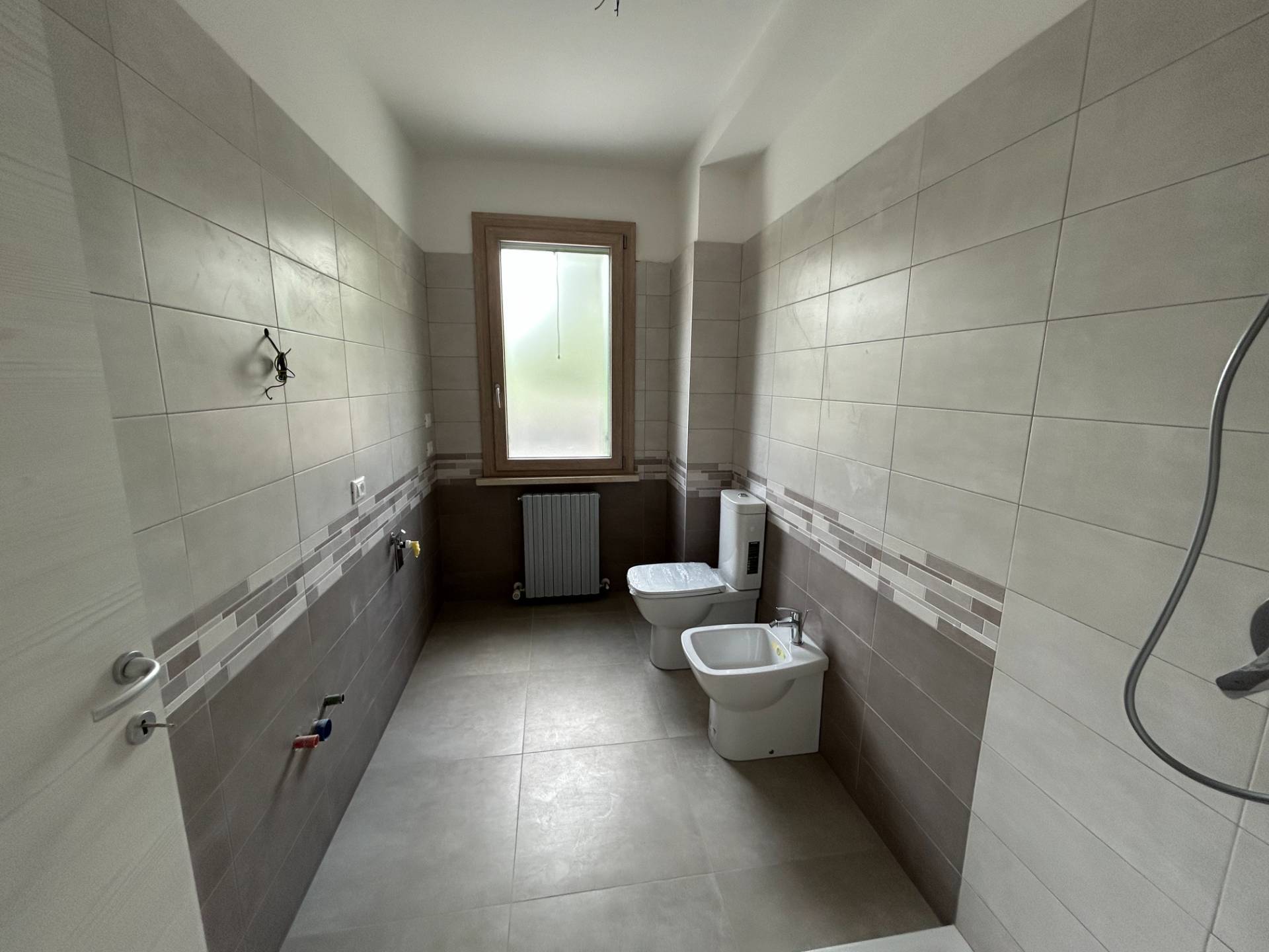 Appartamento al 1� Piano in vendita a Poggio Rusco