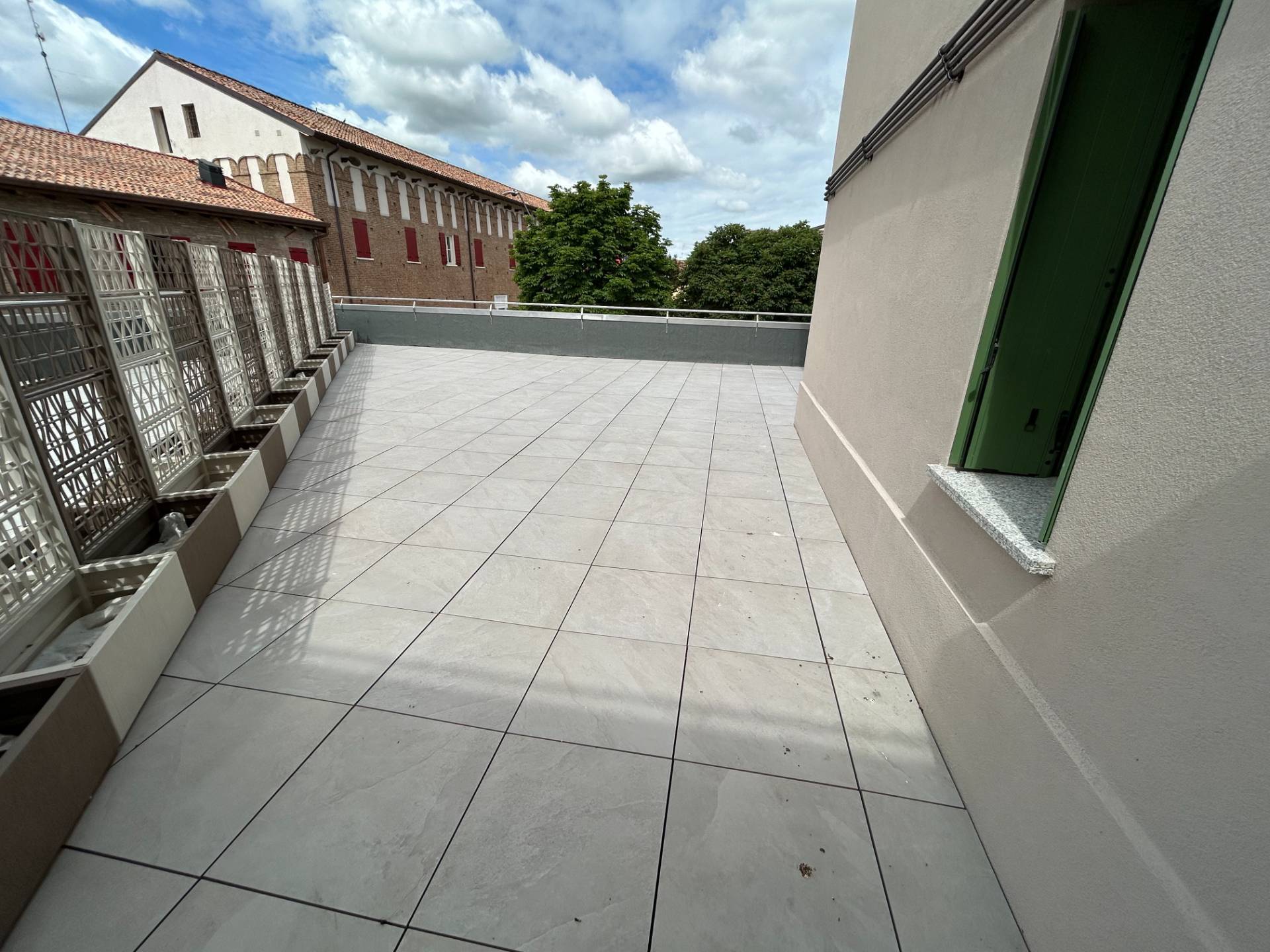 Appartamento al 1� Piano in vendita a Poggio Rusco