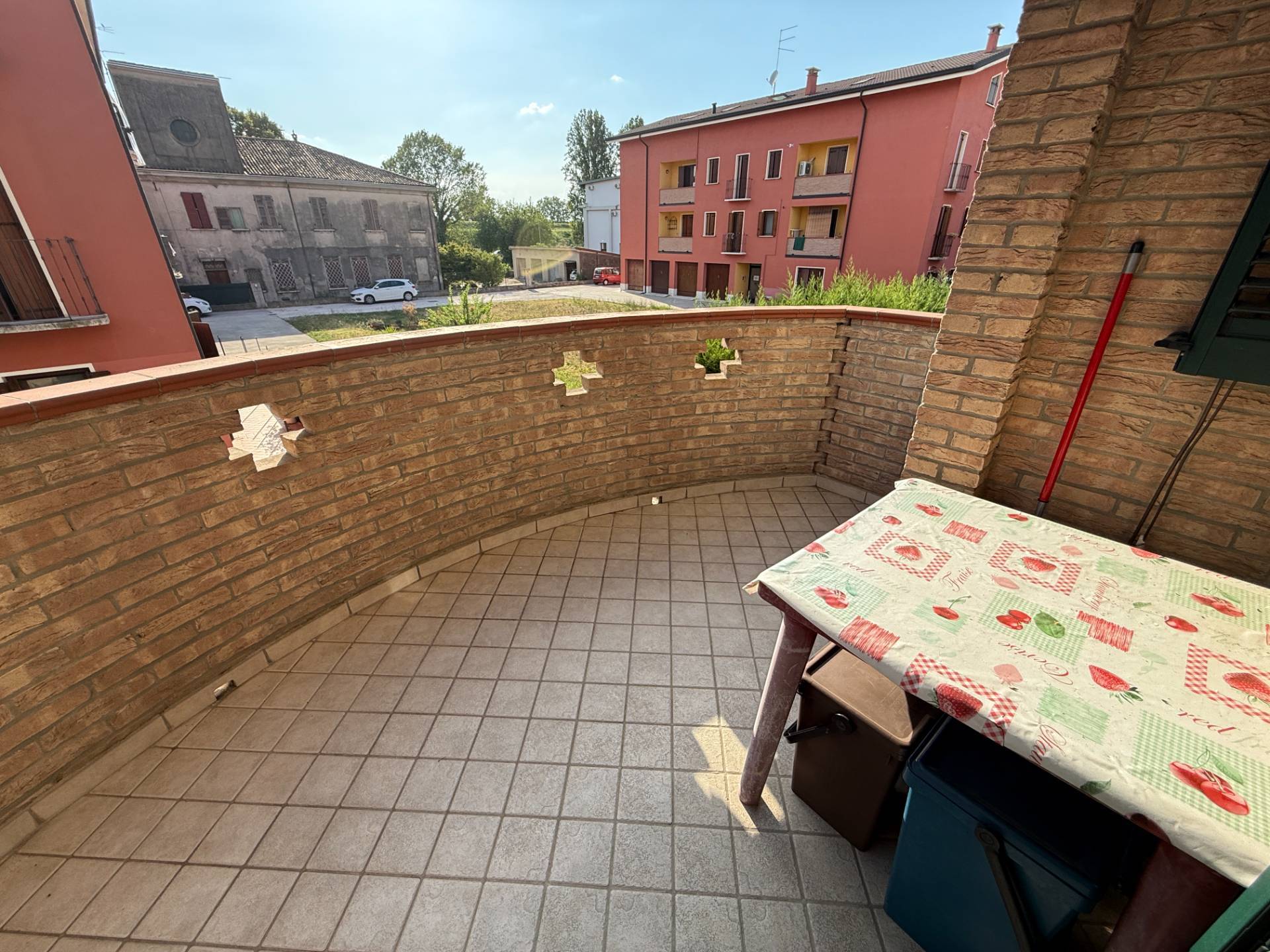 Appartamento al 1� Piano in vendita a Ostiglia