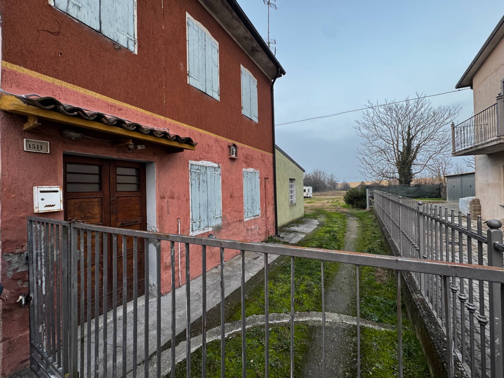 Porzione di Casa con Giardino in vendita a San Felice sul Panaro, San Biagio