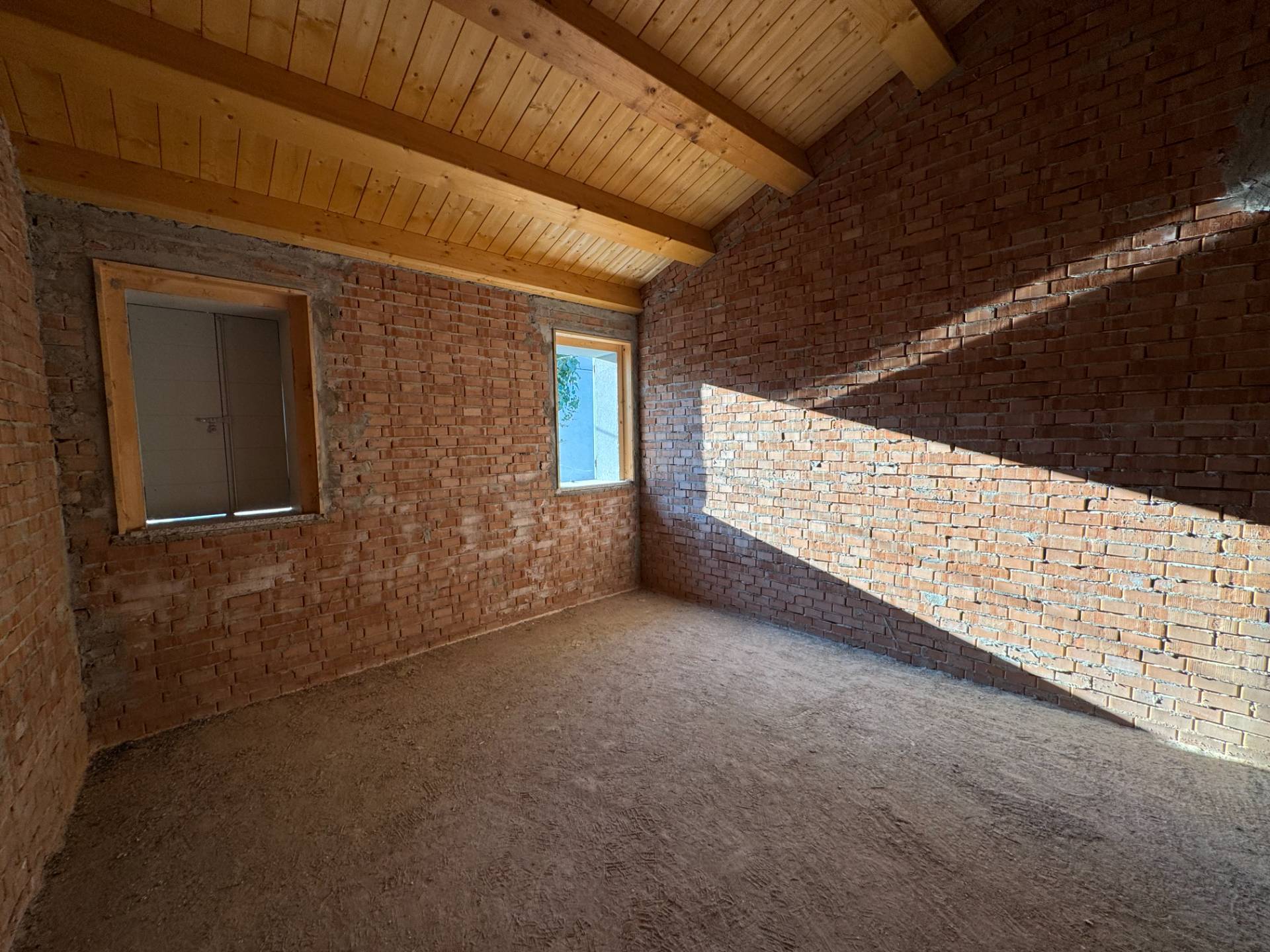 Porzione di Casa con Giardino in vendita a Concordia sulla Secchia, San Giovanni di Concordia