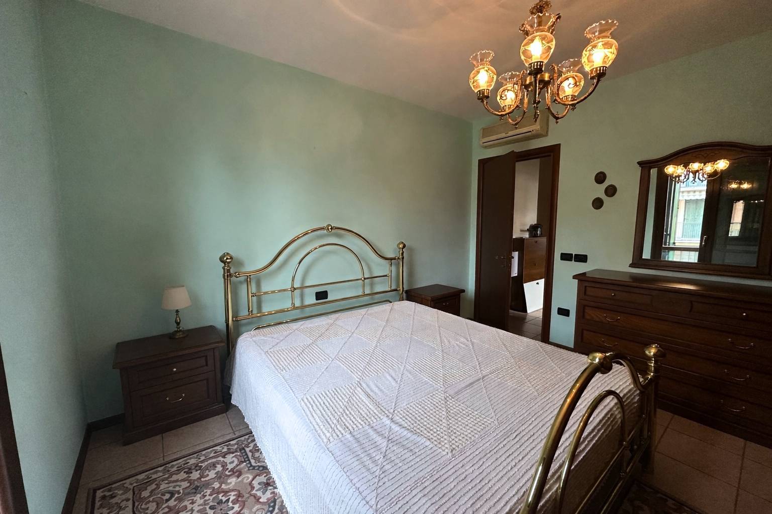 Appartamento al 1� Piano in vendita a Mirandola, Cividale