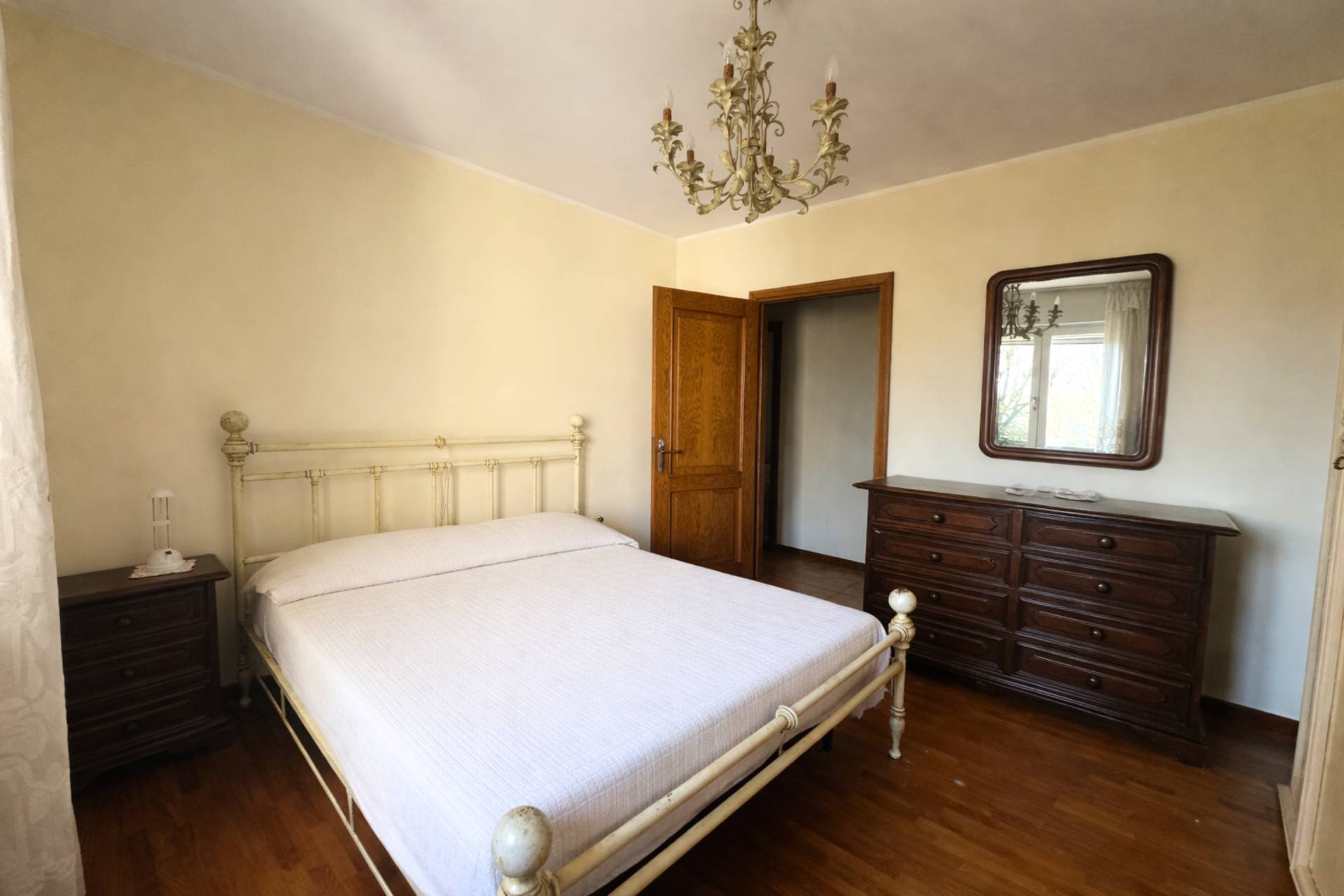 Appartamento al 1� Piano in vendita a Mirandola