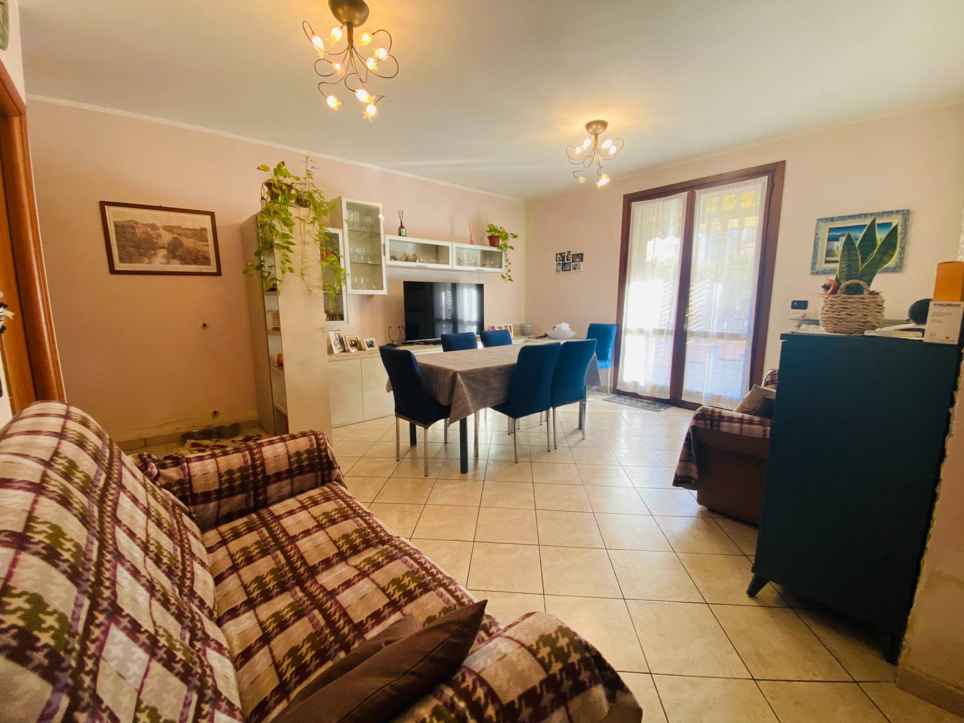 Appartamento con Ingresso Indipendente e Giardino Privato in vendita a Poggio Rusco