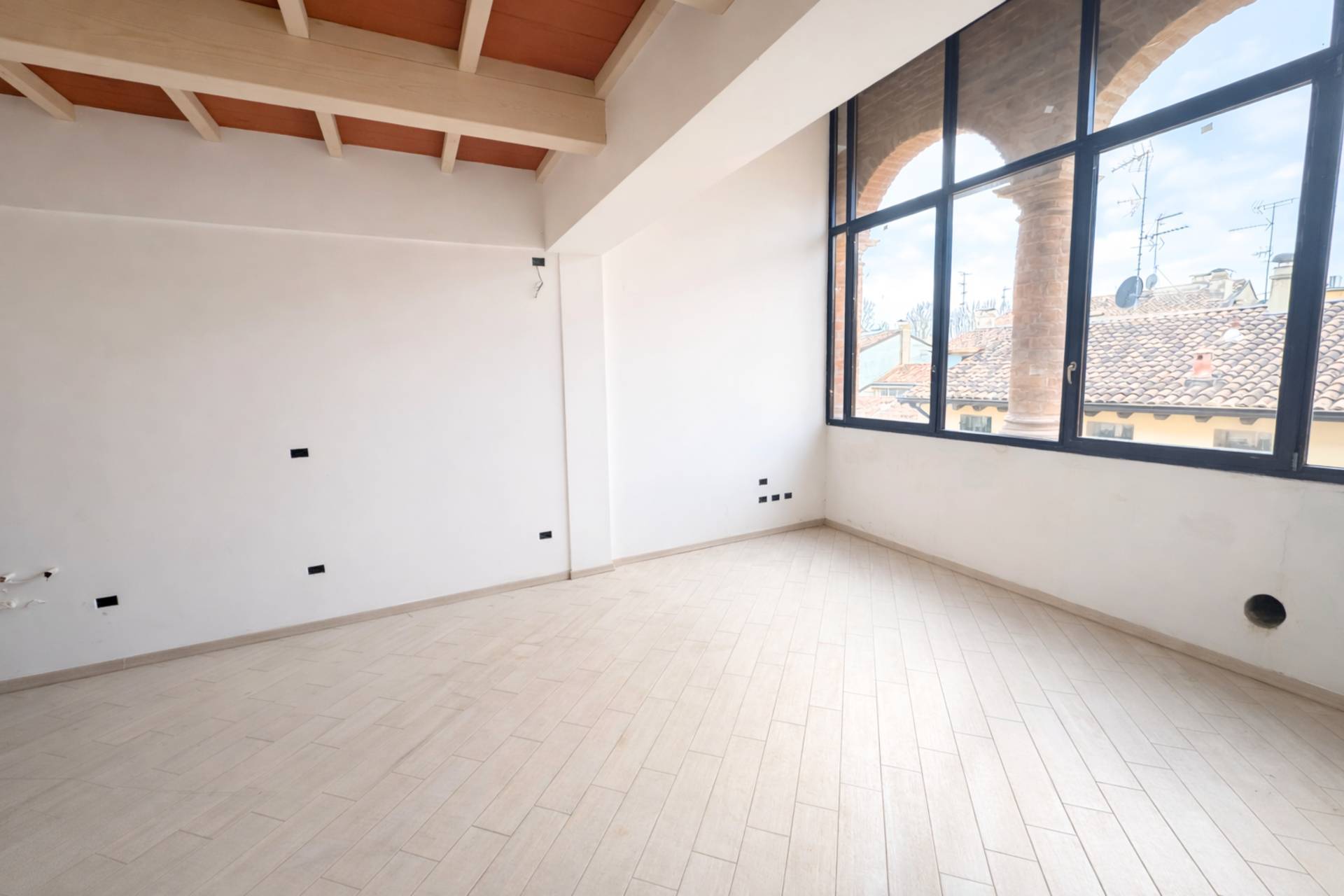 Appartamento su 2 livelli in vendita a Mirandola