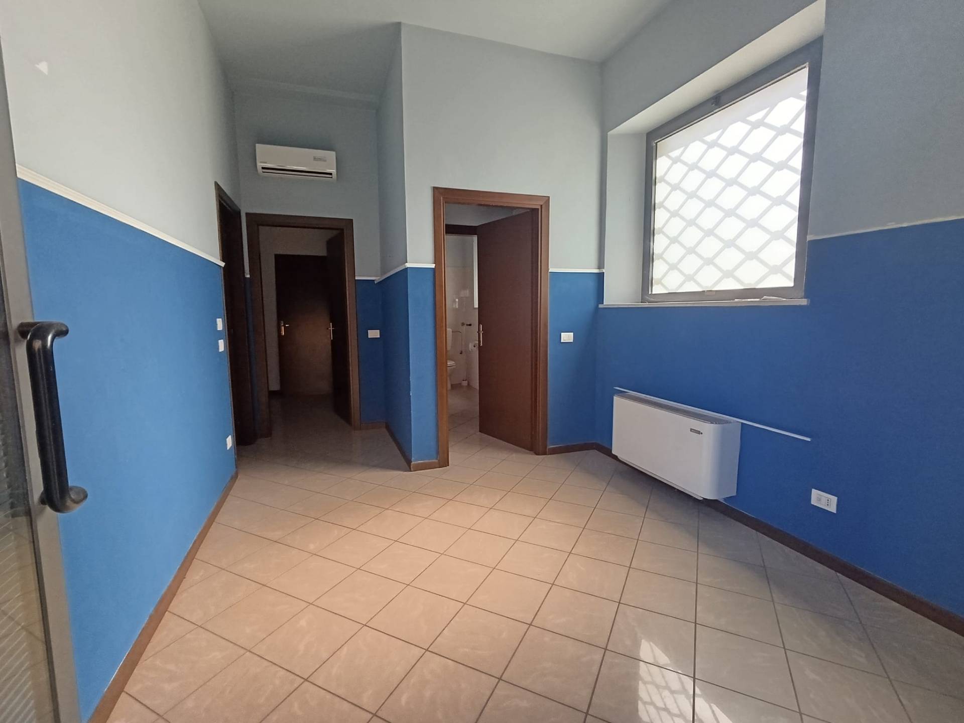 Attivit commerciale in affitto a Cavezzo