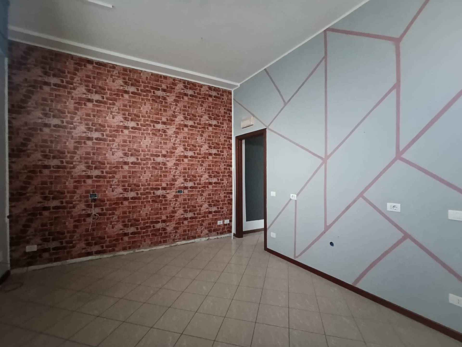 Attivit commerciale in affitto a Cavezzo