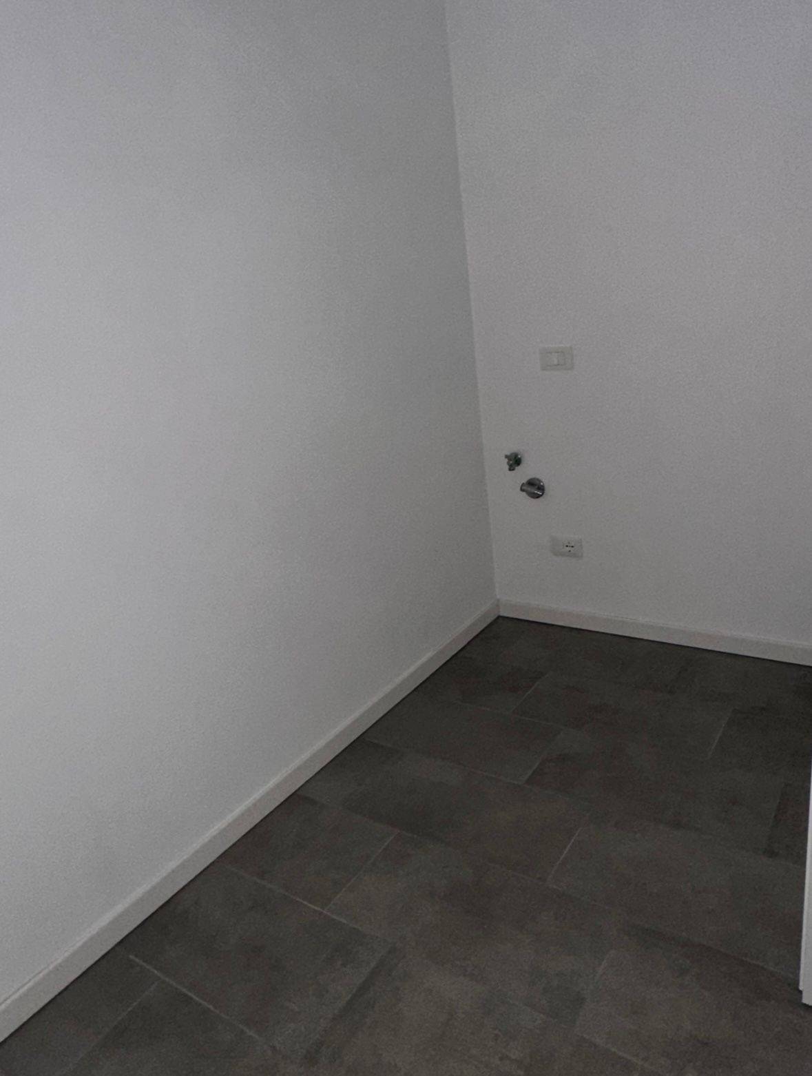 Appartamento al 2� Piano in affitto a Mirandola