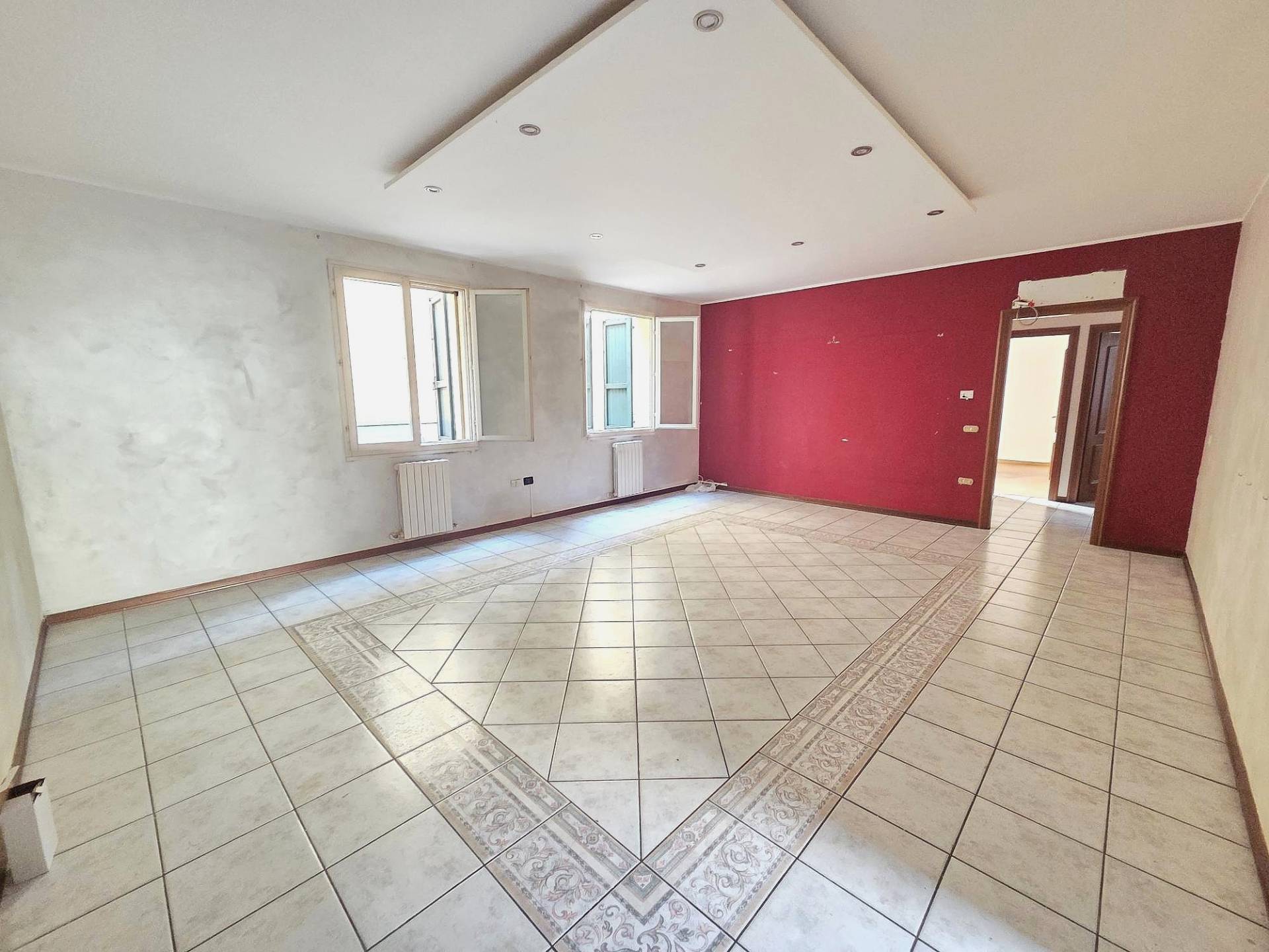 Appartamento al 1� Piano in vendita a Bastiglia