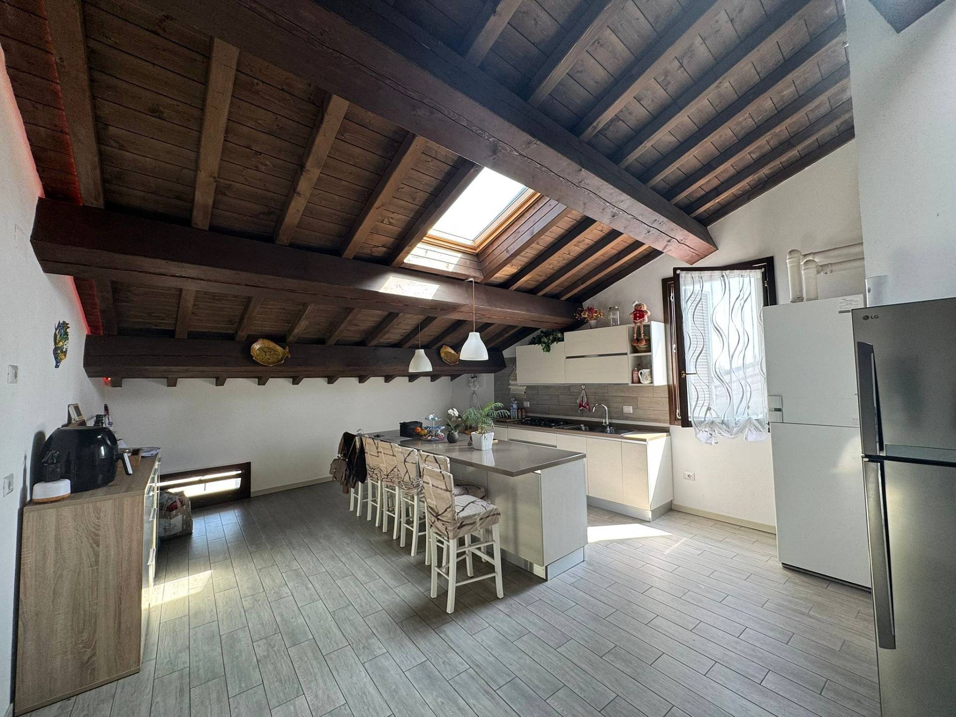 Appartamento al 3� ed Ultimo Piano in vendita a Concordia sulla Secchia