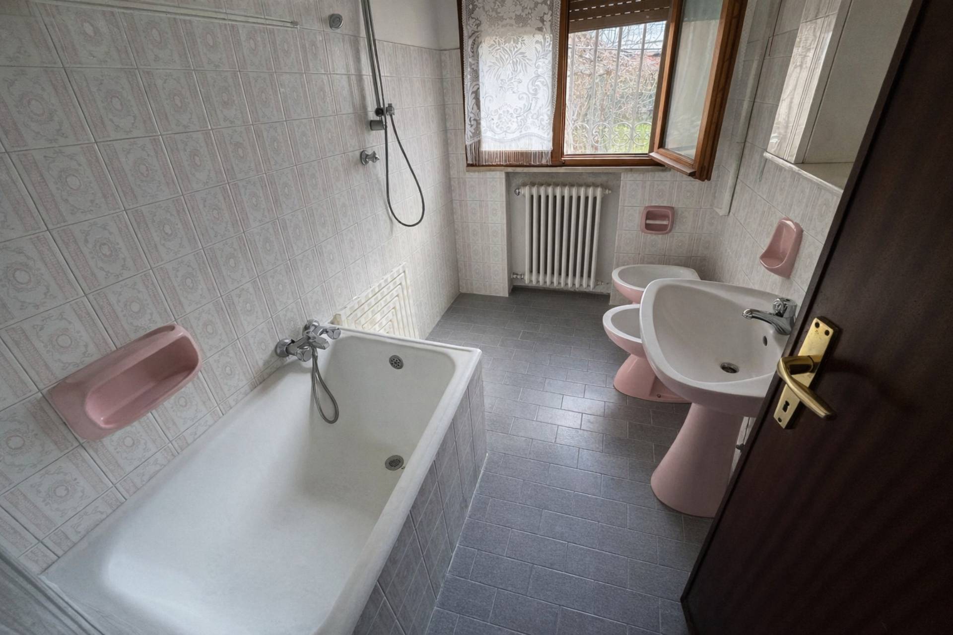 Casa Singola in vendita a Novi di Modena