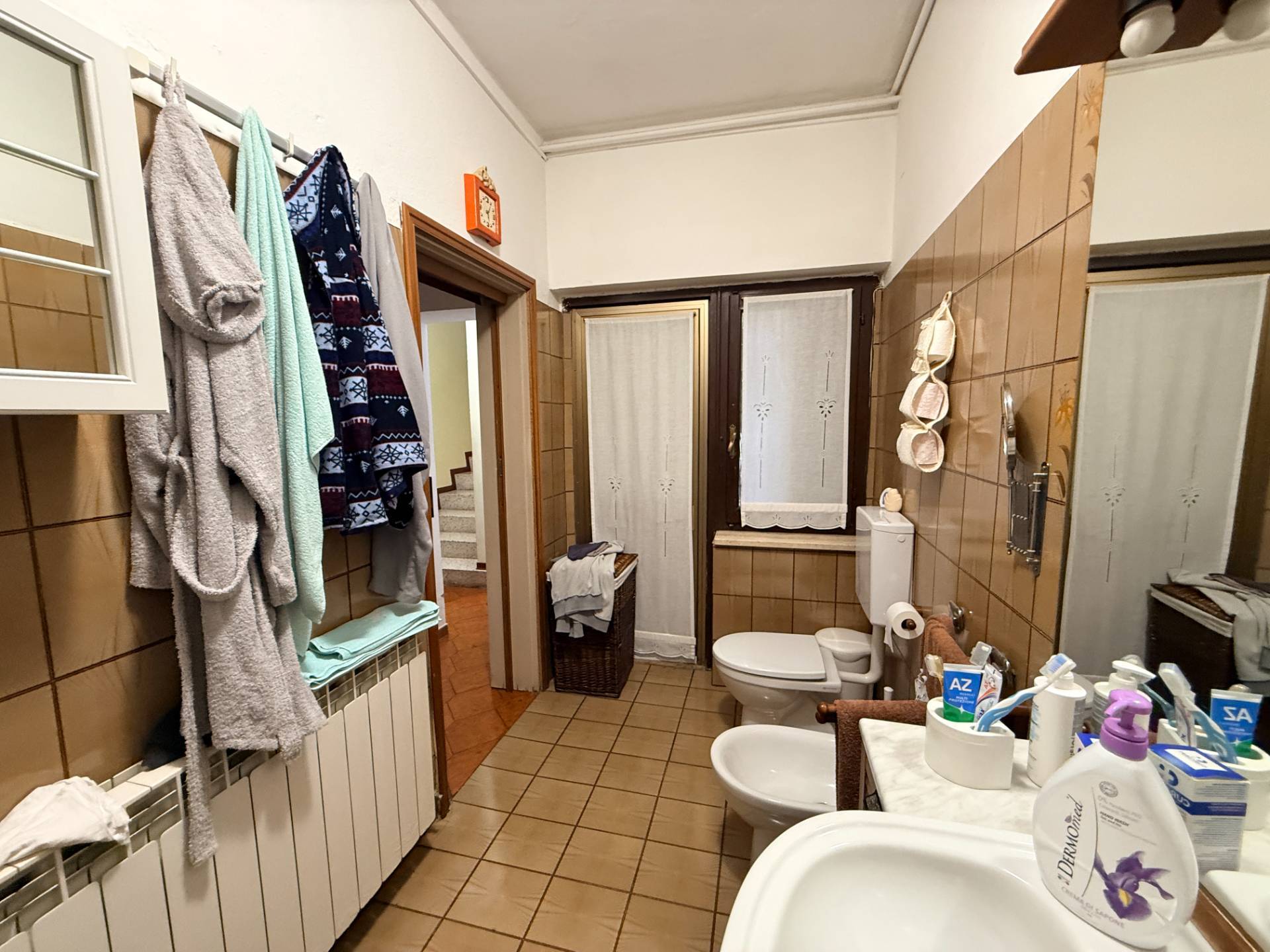 Villa Singola suddivisa in 2 Unit in vendita a Poggio Rusco