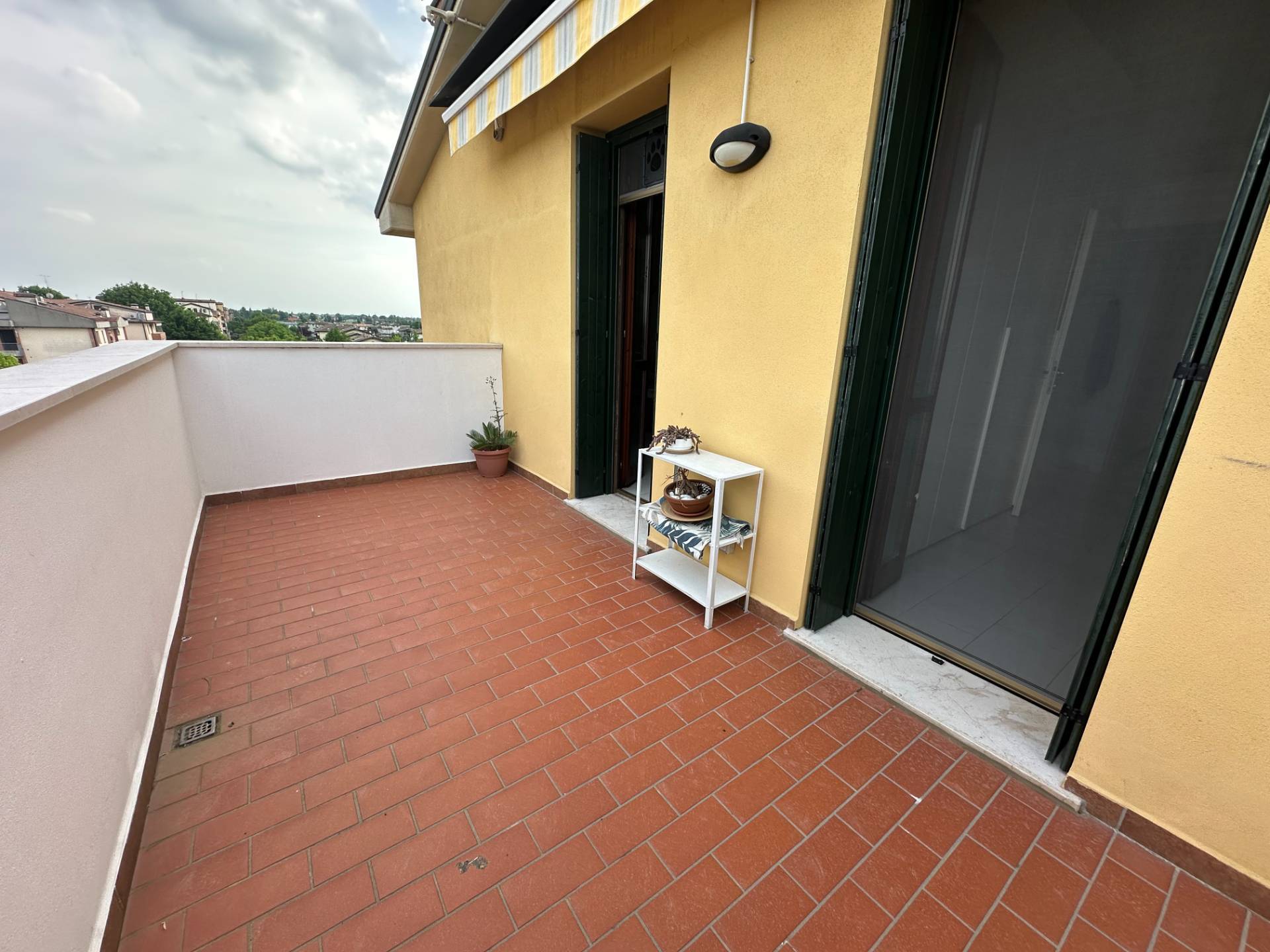 Attico con Terrazzo in vendita a Mirandola