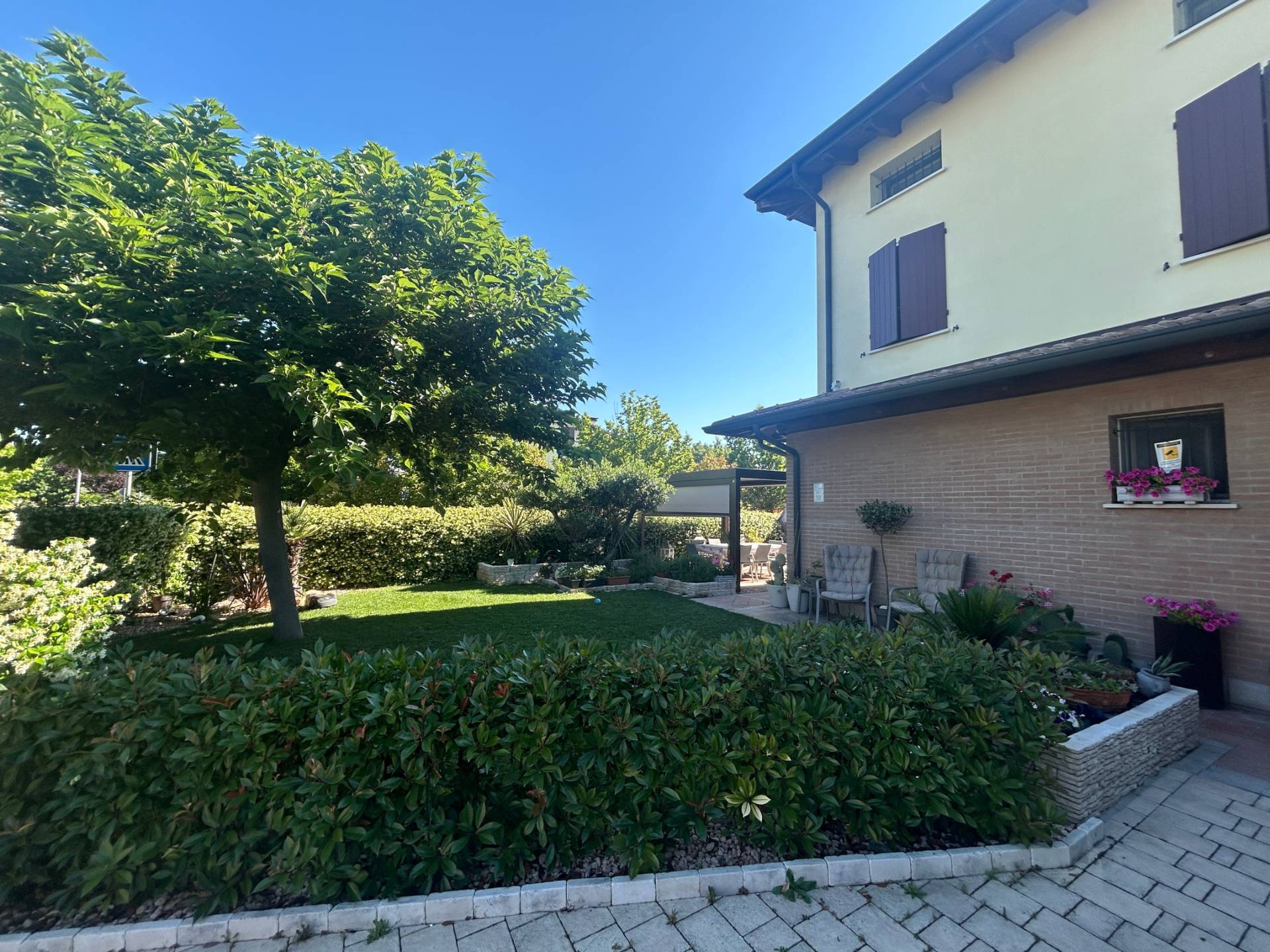 Villa di Testa in vendita a Mirandola
