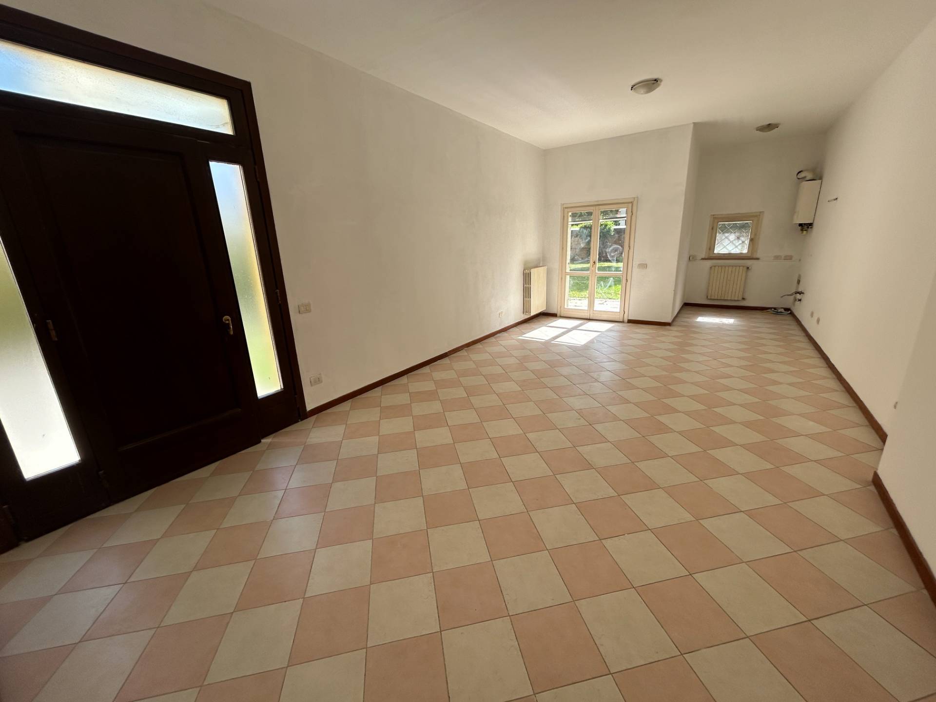 Appartamento al Piano Terra in vendita a Mirandola