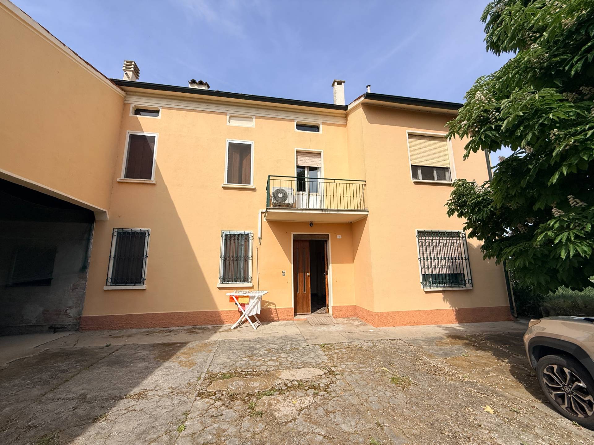 Casa Singola in vendita a Magnacavallo, Agnolo