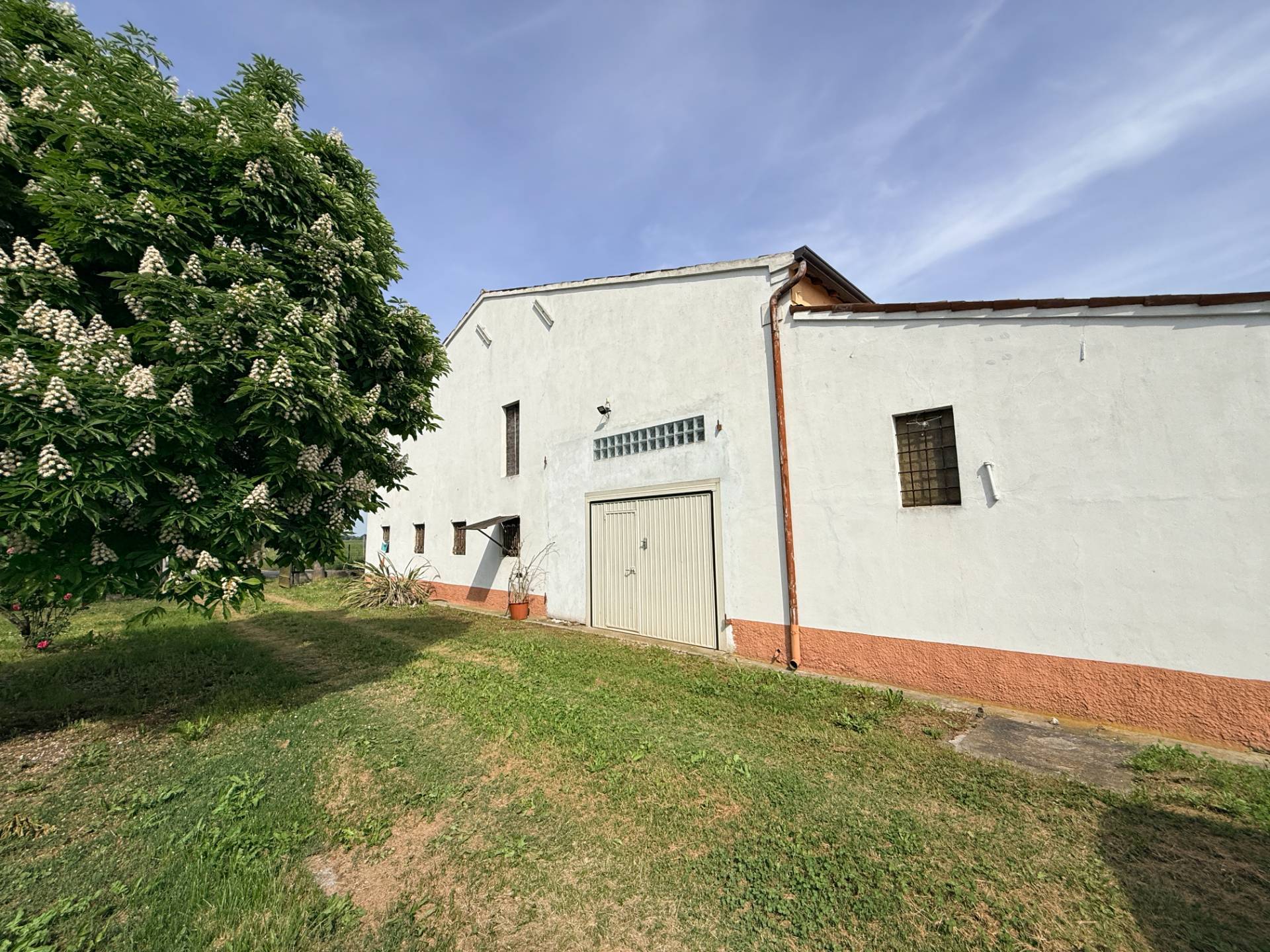 Casa Singola in vendita a Magnacavallo, Agnolo