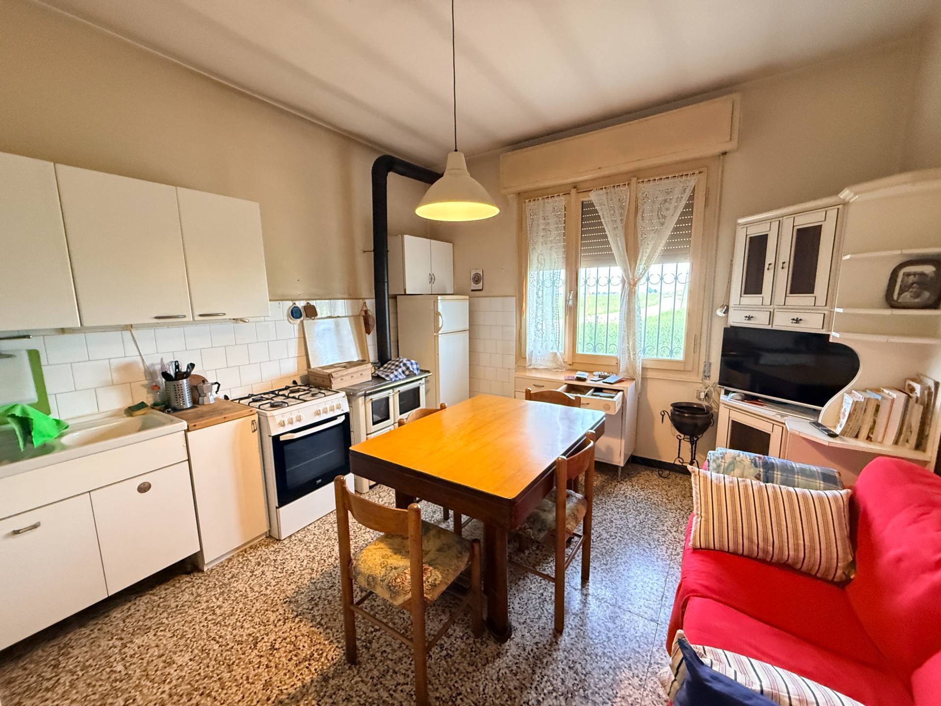 Casa Singola in vendita a Magnacavallo, Agnolo