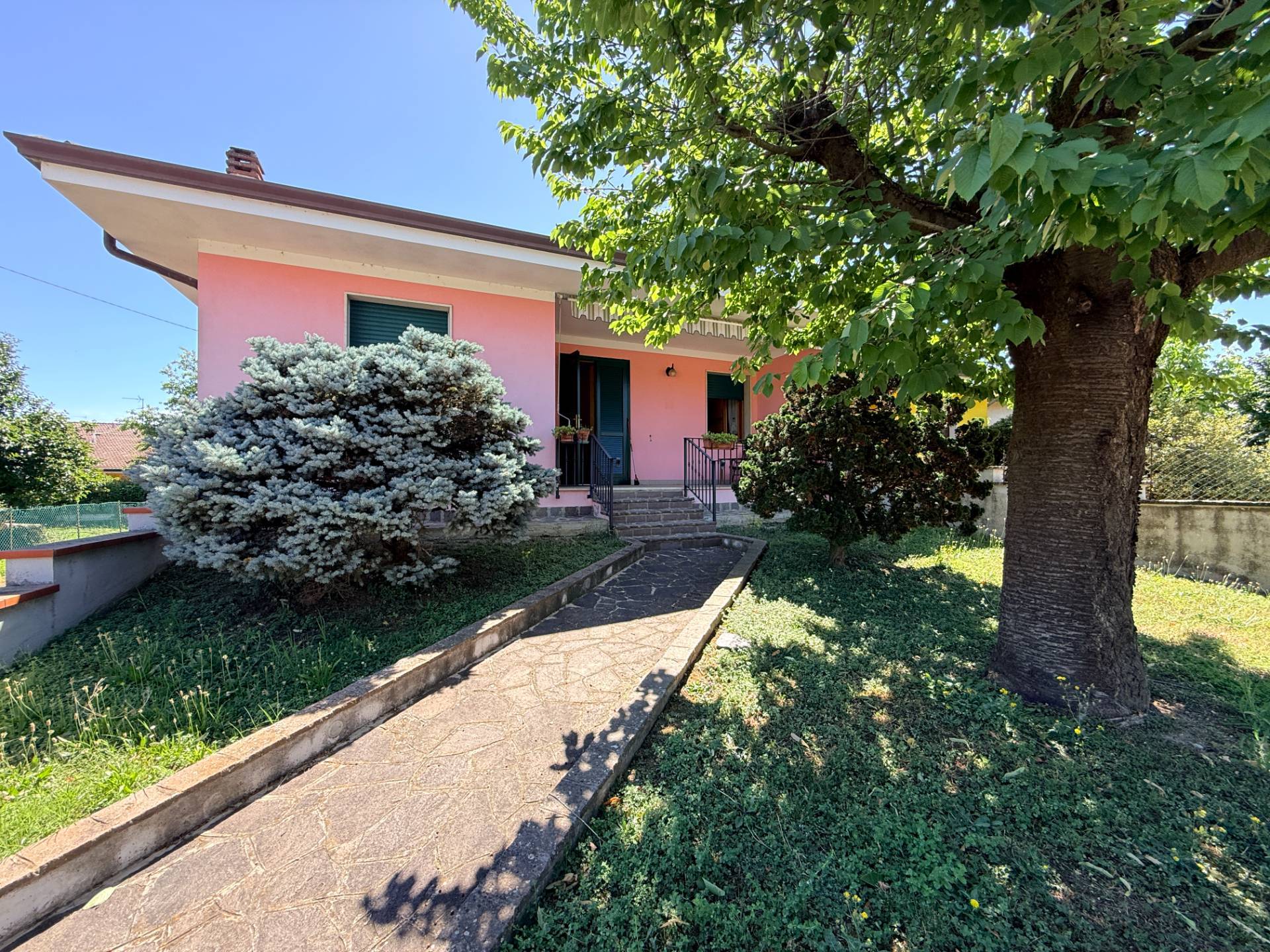Villa Bifamiliare in vendita a Magnacavallo