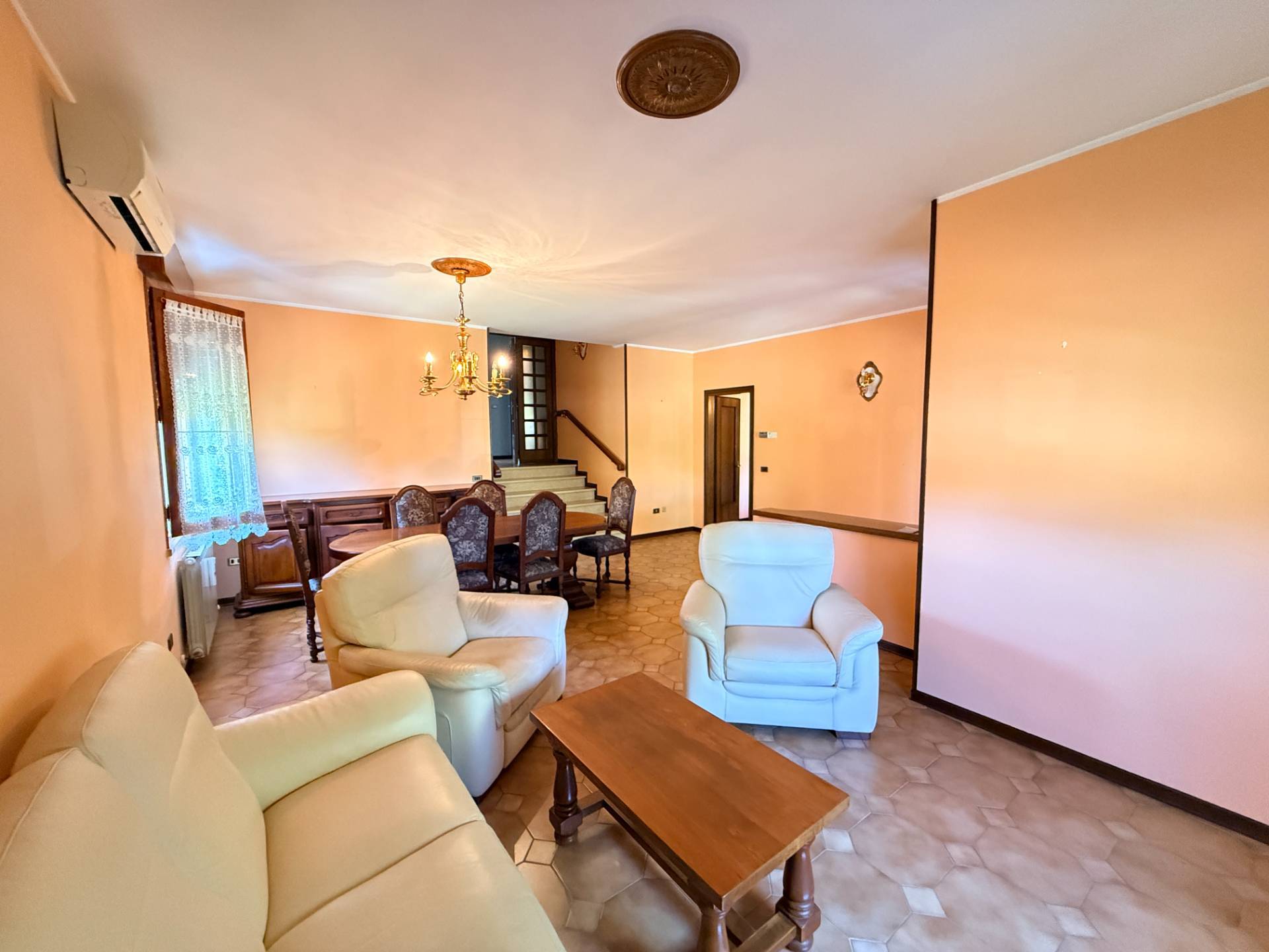 Villa Bifamiliare in vendita a Magnacavallo
