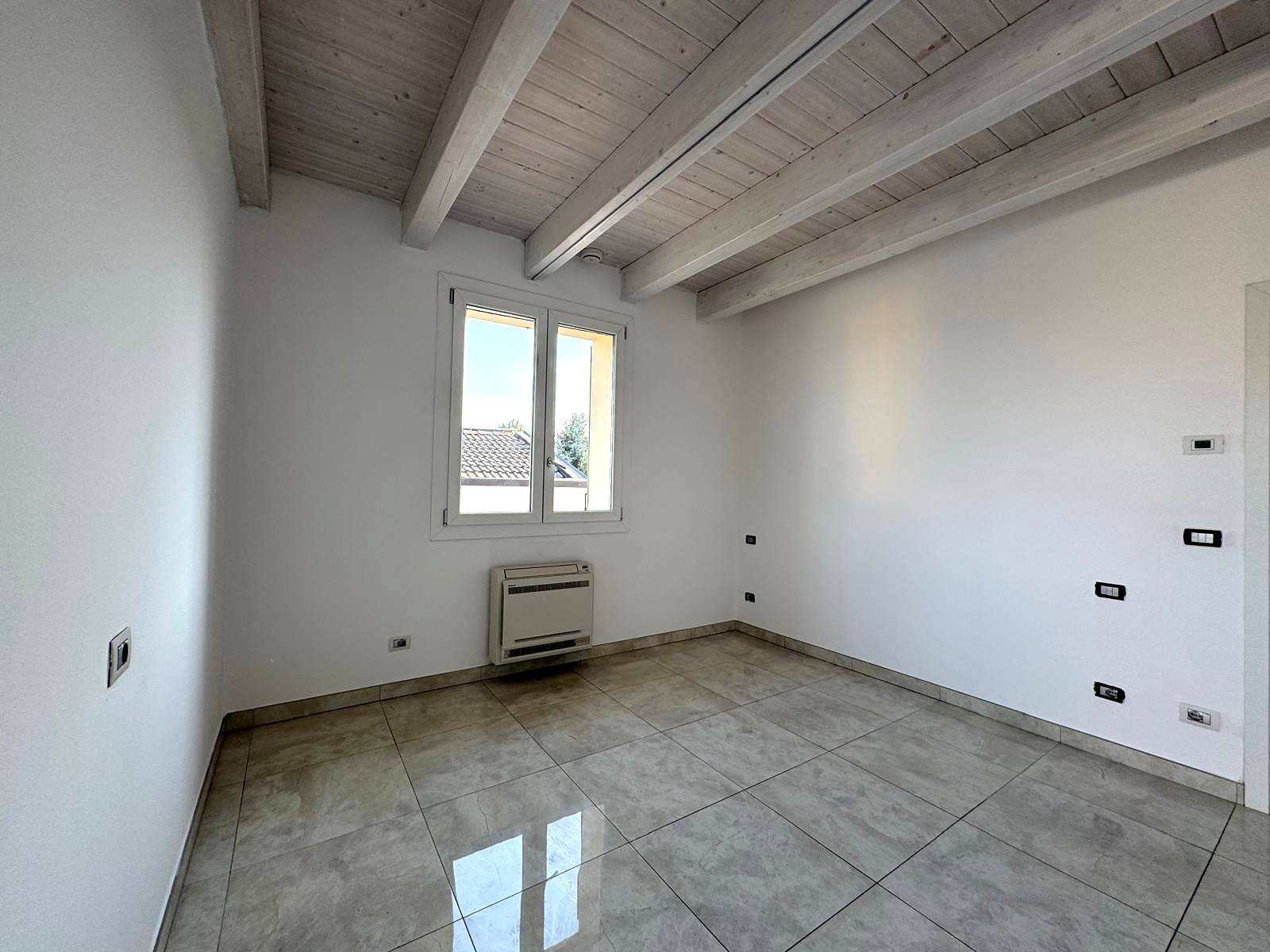 Attico con Terrazzo in vendita a San Possidonio