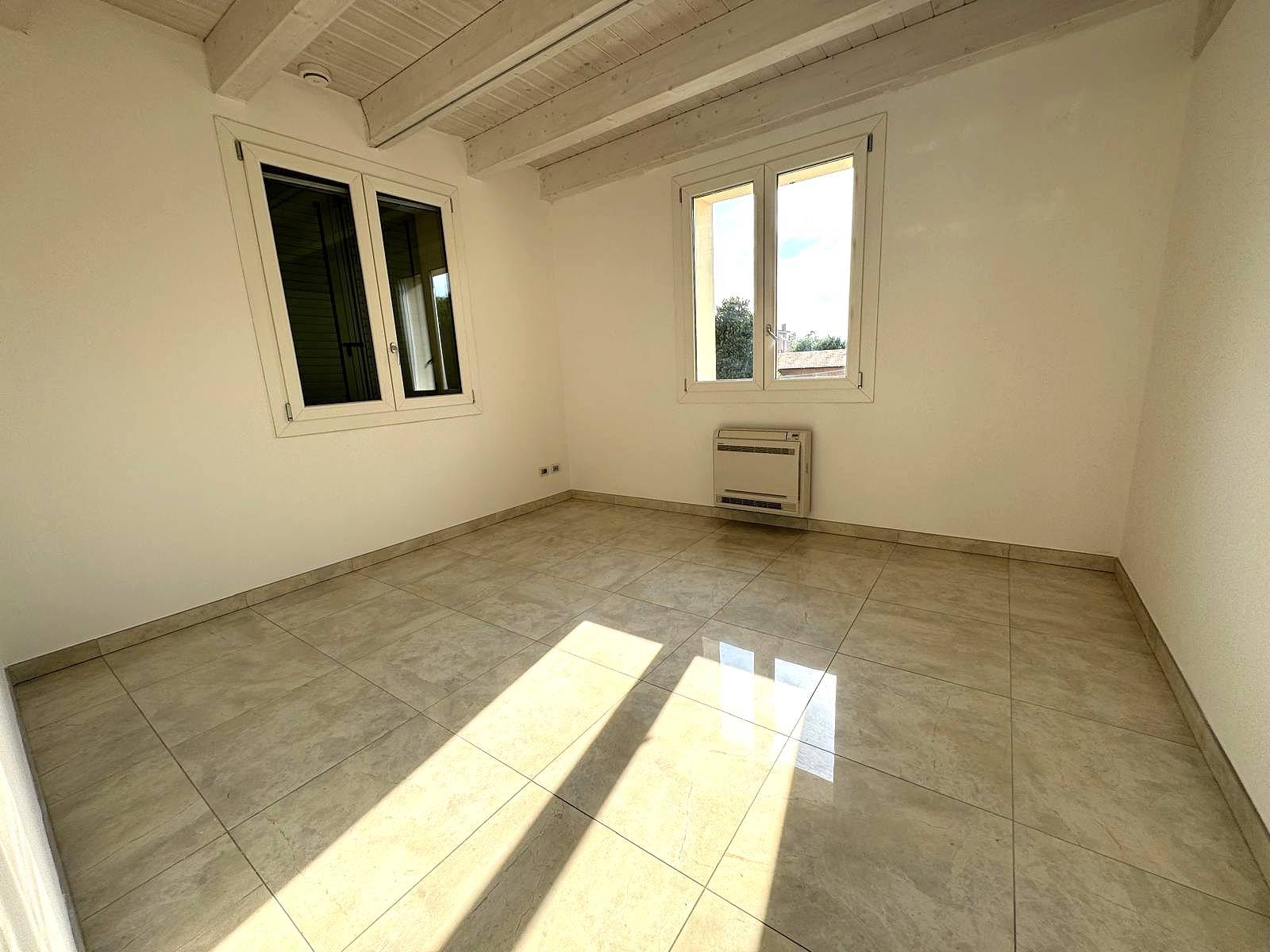 Attico con Terrazzo in vendita a San Possidonio