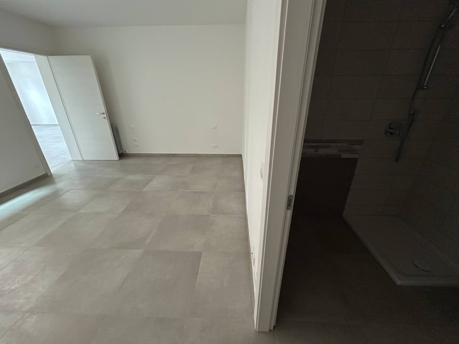 Appartamento al 1� Piano in vendita a Poggio Rusco